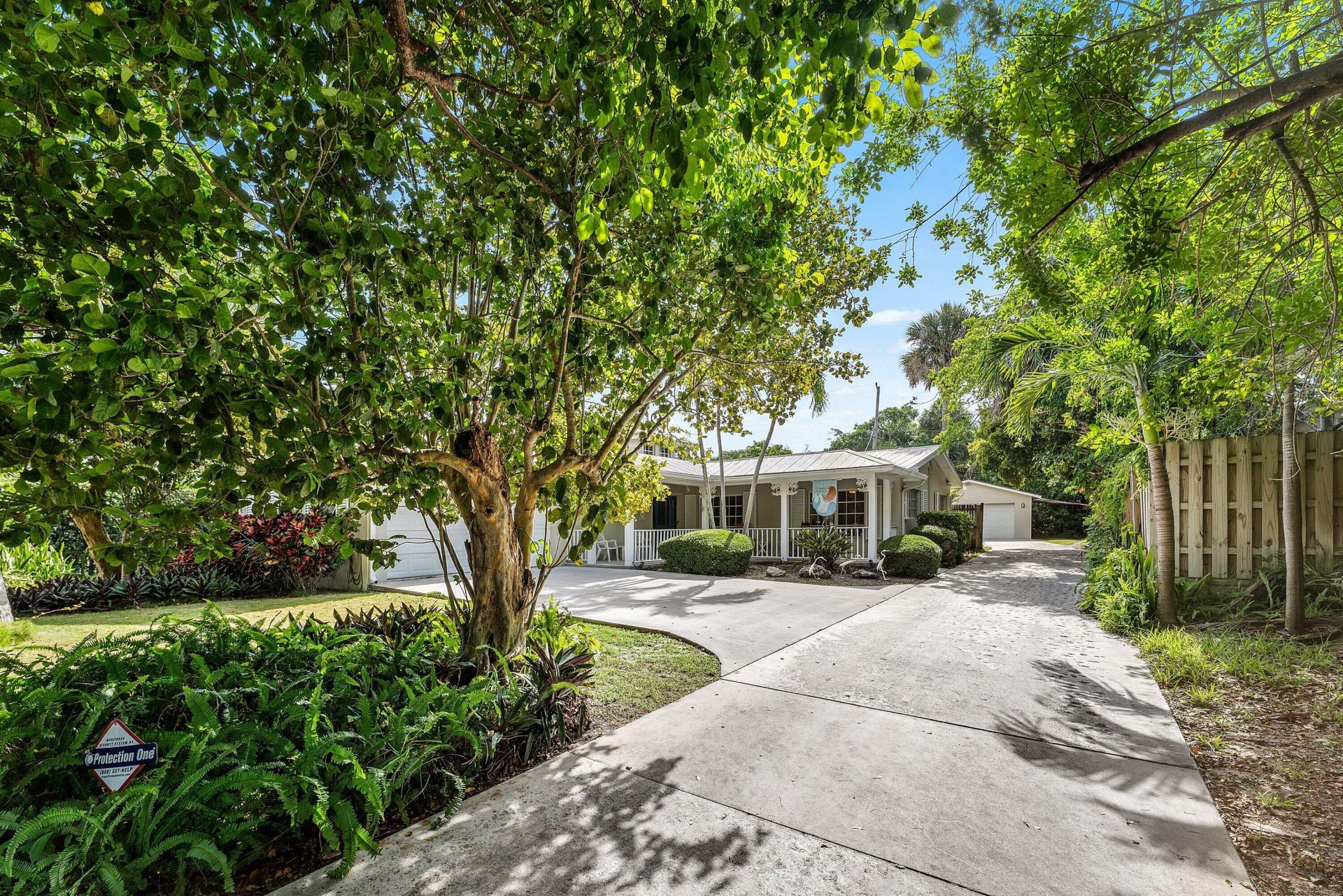 414 S Atlantic Drive, Lantana, FL 33462 Photo