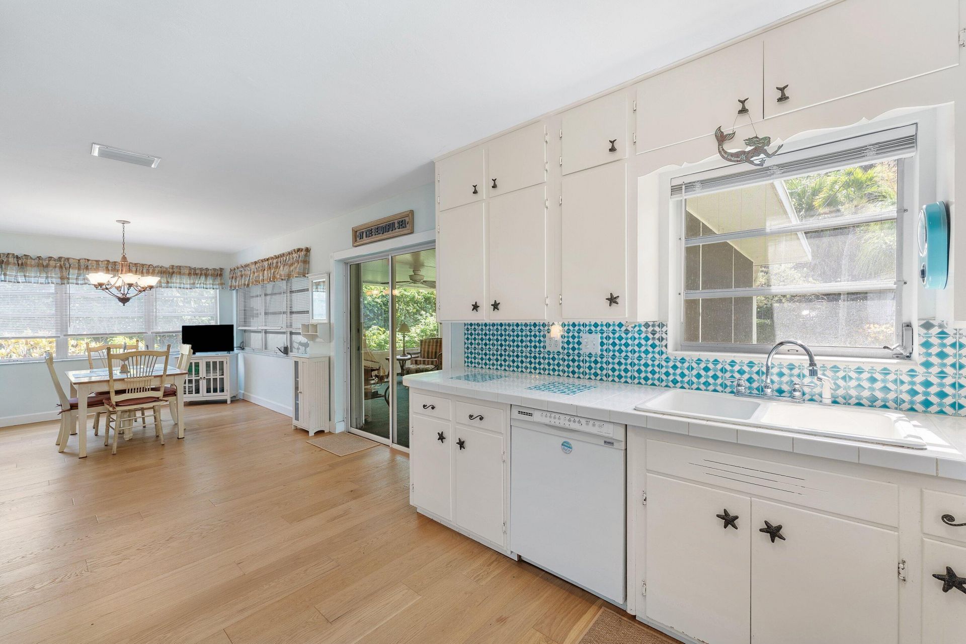 414 S Atlantic Drive, Lantana, FL 33462 Photo
