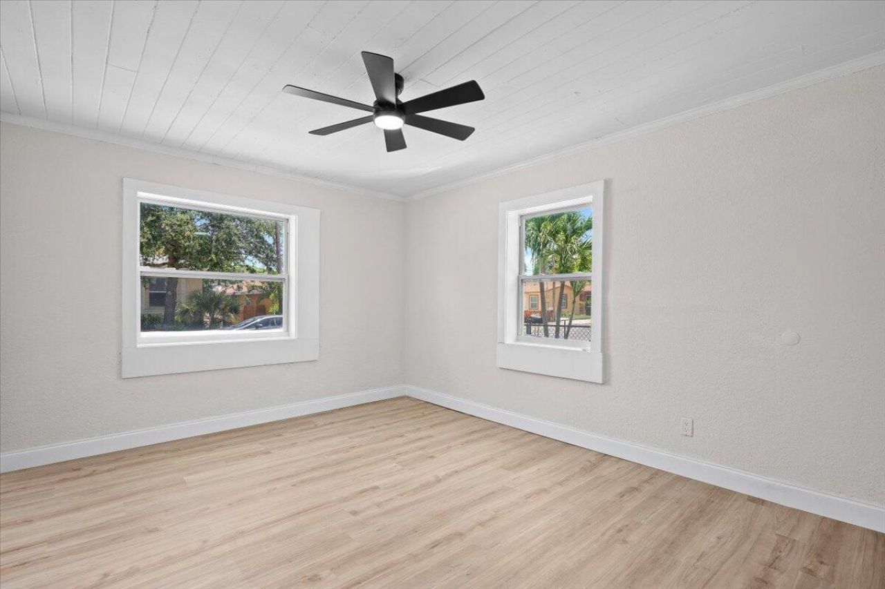 1030 22nd Street, West Palm Beach, FL 33407 Photo