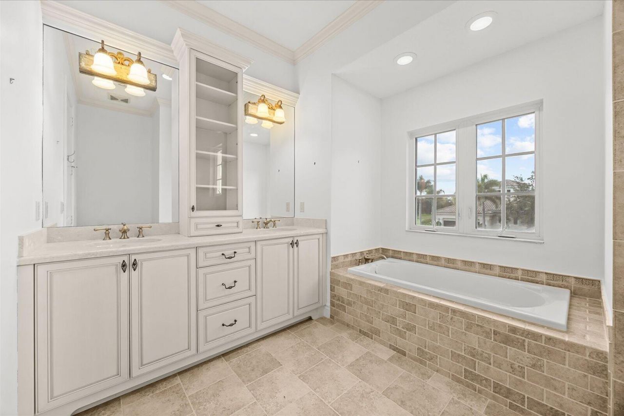 143 SE Bella Strano, Port Saint Lucie, FL 34984 Photo