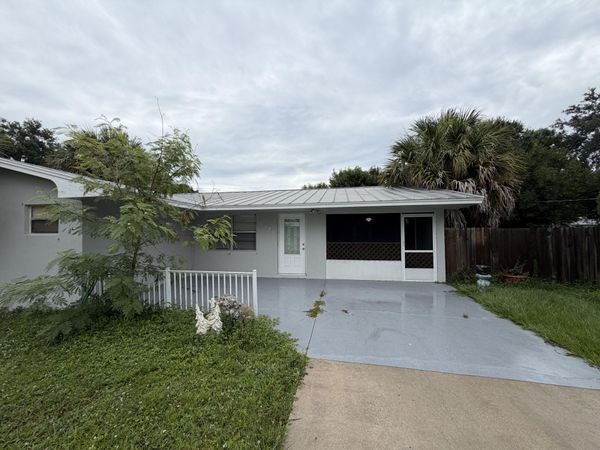2185 NW 3rd Street, Okeechobee, FL 34972