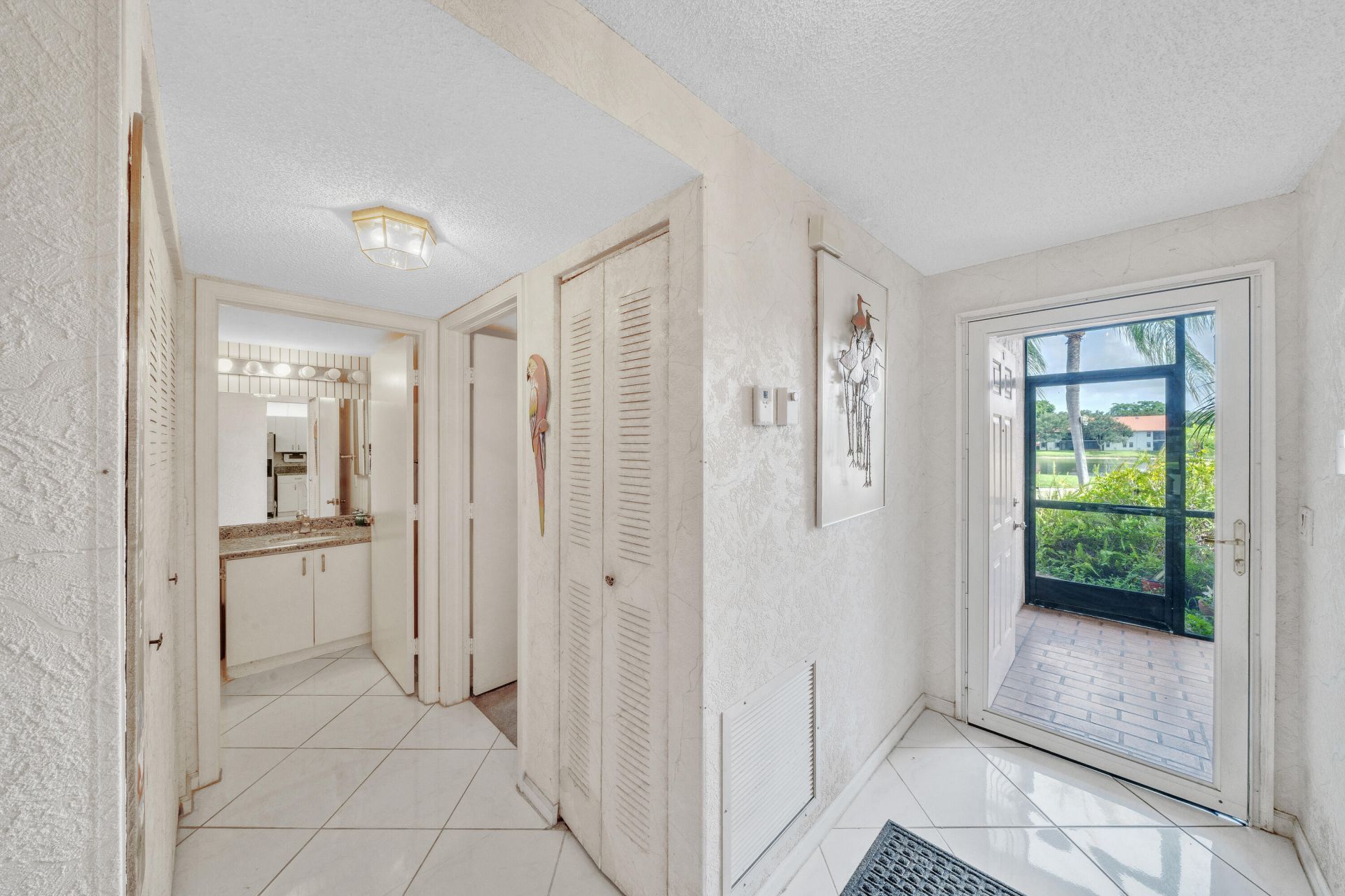 5585 Munsel Lane, Unit 102, Boynton Beach, FL 33437 Photo