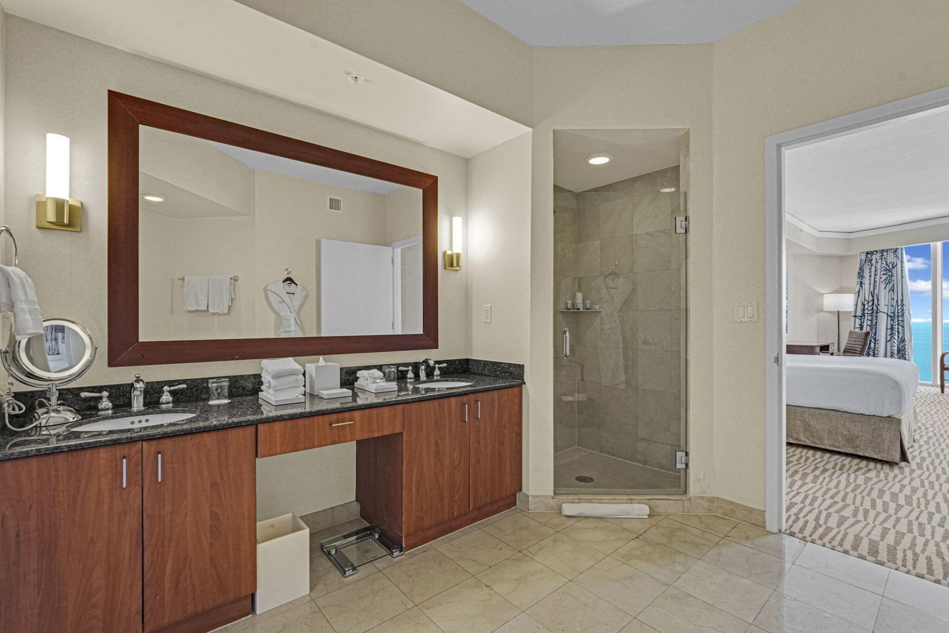 18001 Collins Avenue, Unit 2609, Sunny Isles Beach, FL 33160 Photo
