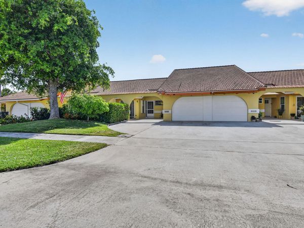 4460 NE 5th Avenue, Boca Raton, FL 33431