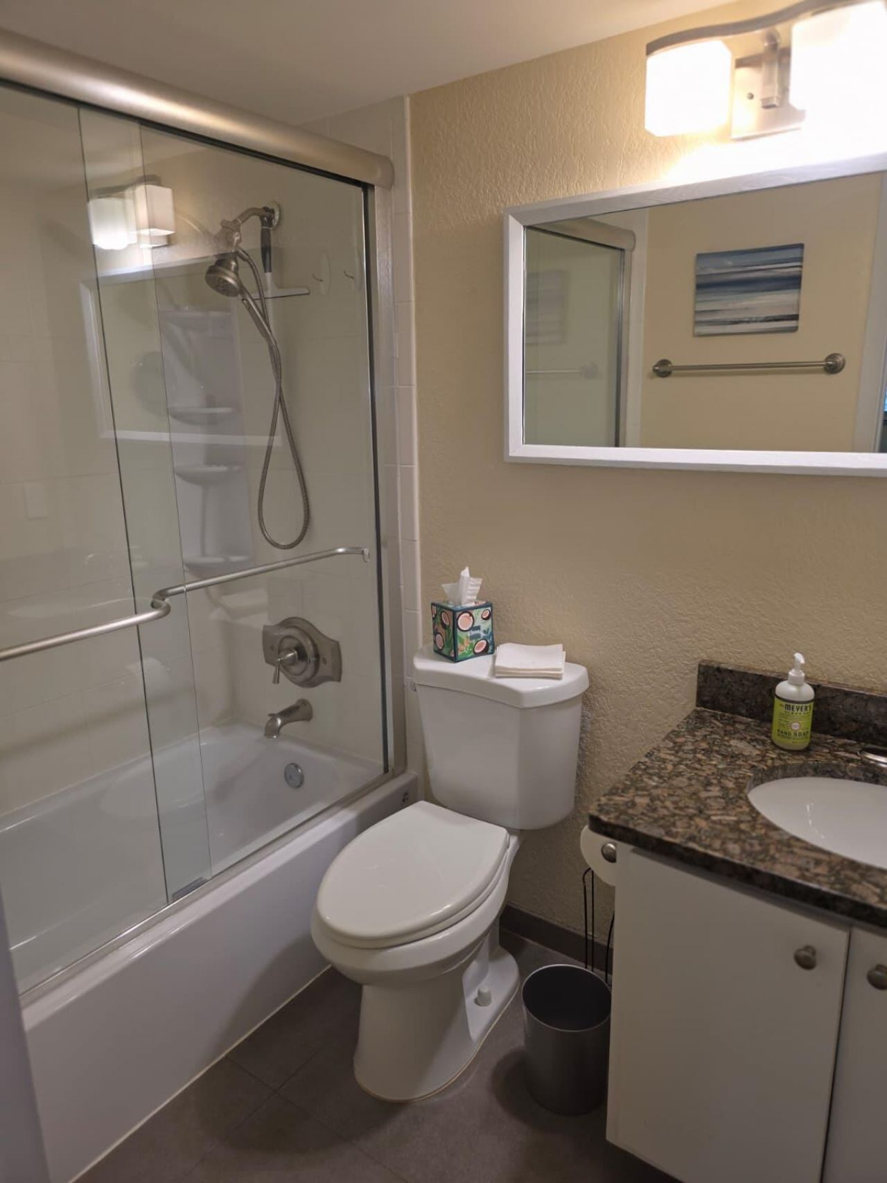 207 Tropic Isle Drive, Unit 215, Delray Beach, FL 33483 Photo