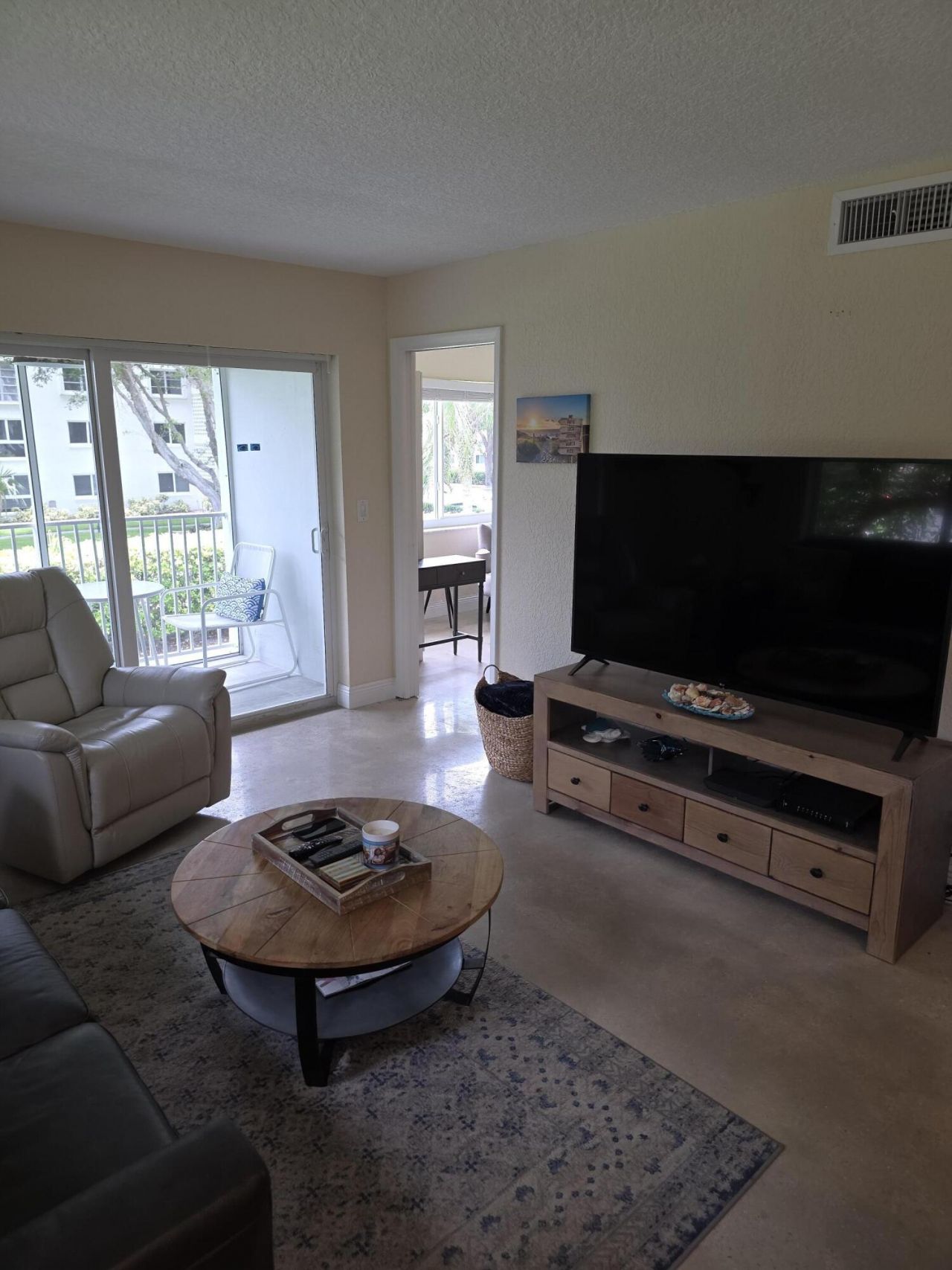 207 Tropic Isle Drive, Unit 215, Delray Beach, FL 33483 Photo