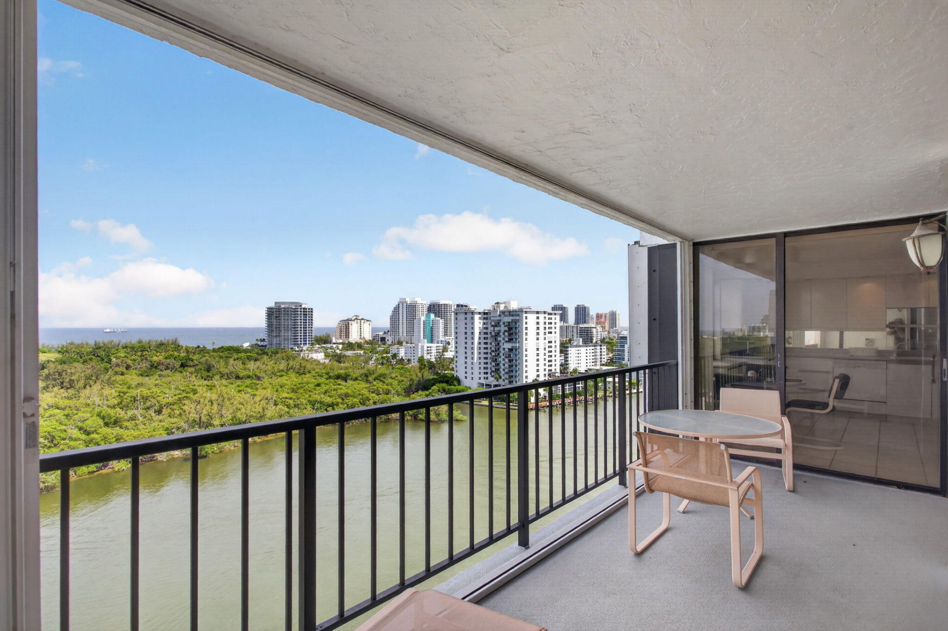 936 Intracoastal Drive, Unit 16e, Fort Lauderdale, FL 33304 Photo