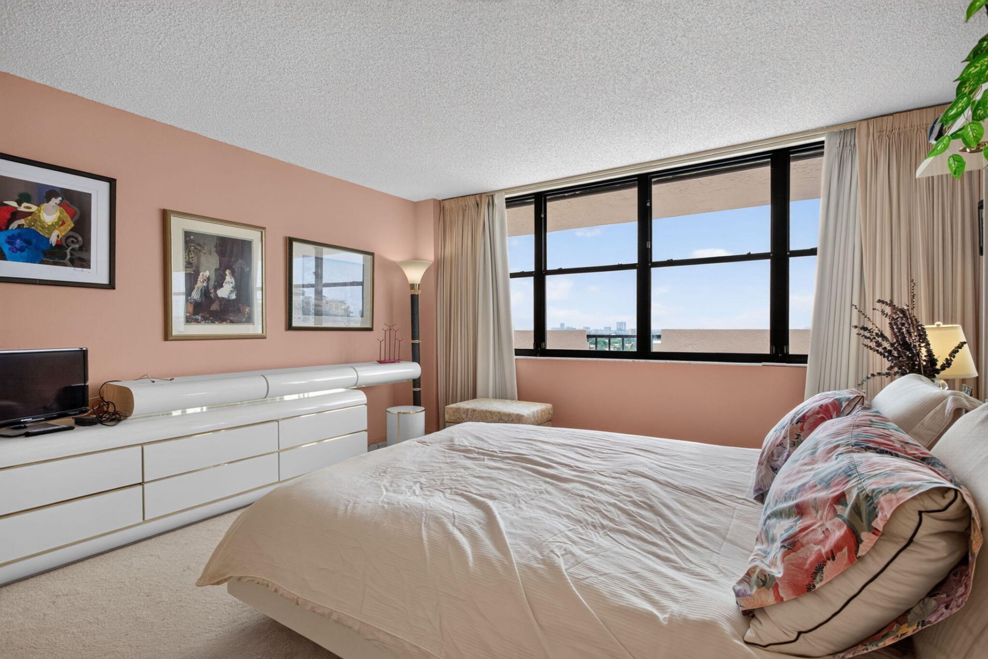936 Intracoastal Drive, Unit 16e, Fort Lauderdale, FL 33304 Photo