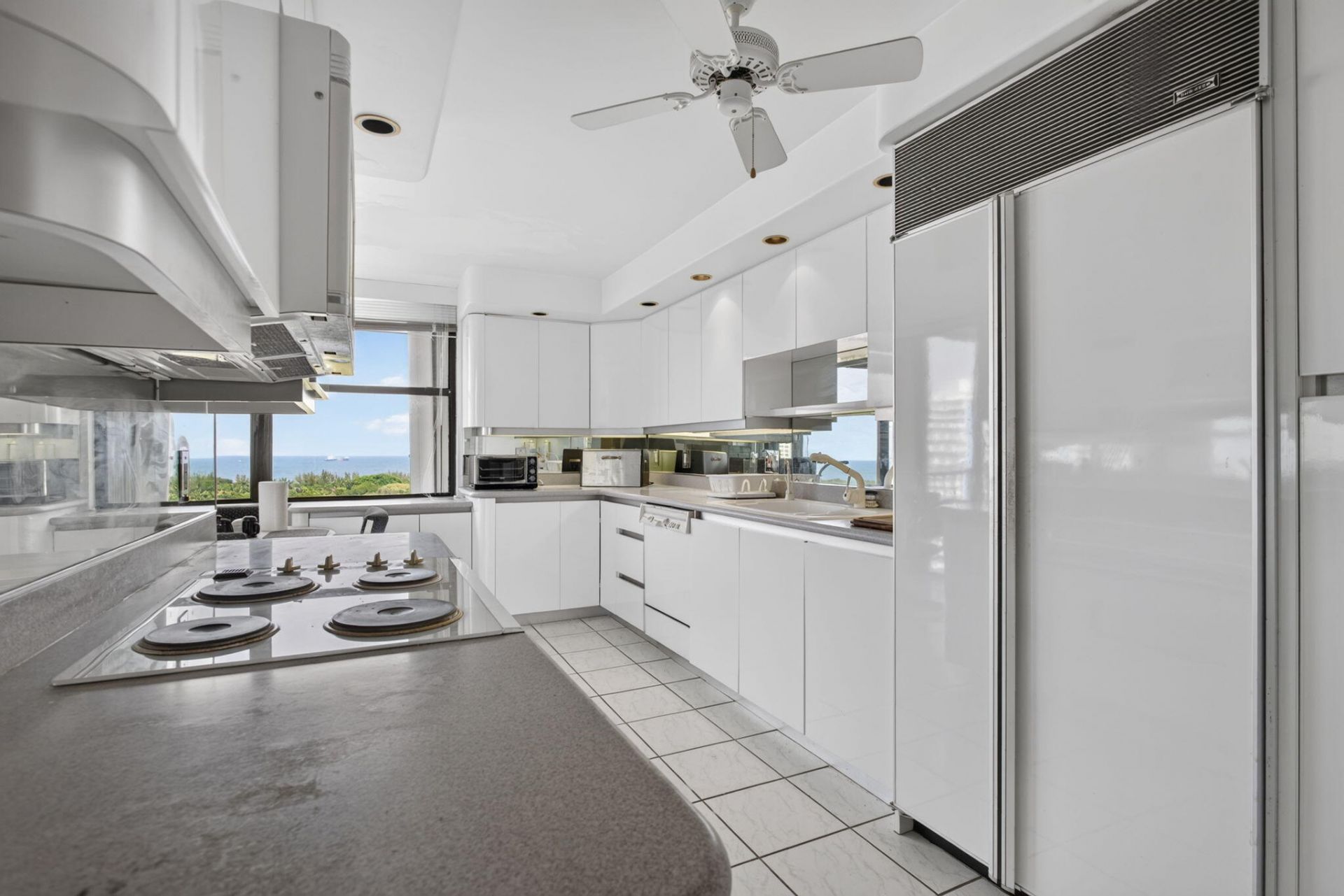 936 Intracoastal Drive, Unit 16e, Fort Lauderdale, FL 33304 Photo