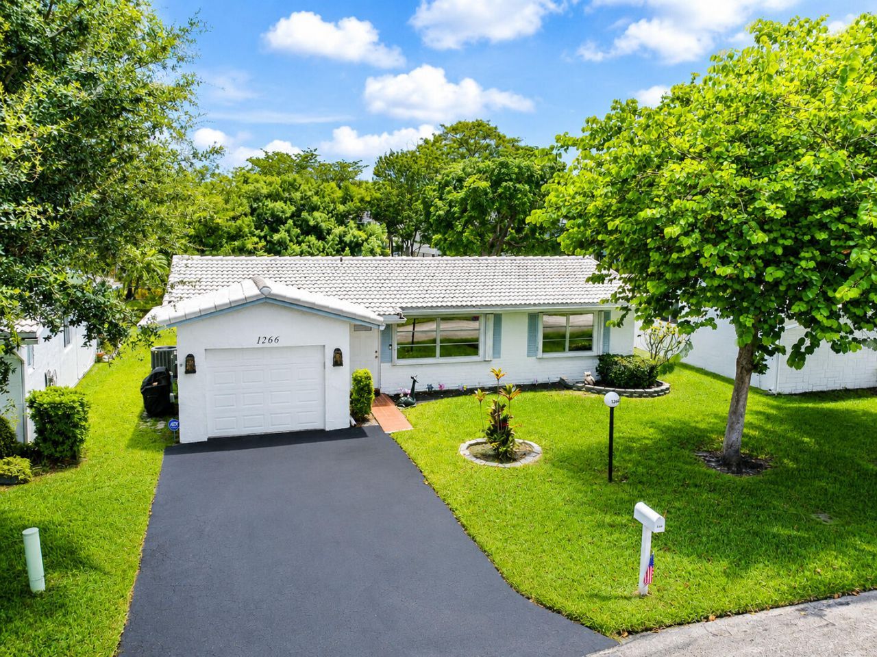 1266 NW 82nd Avenue, Plantation, FL 33322 Photo