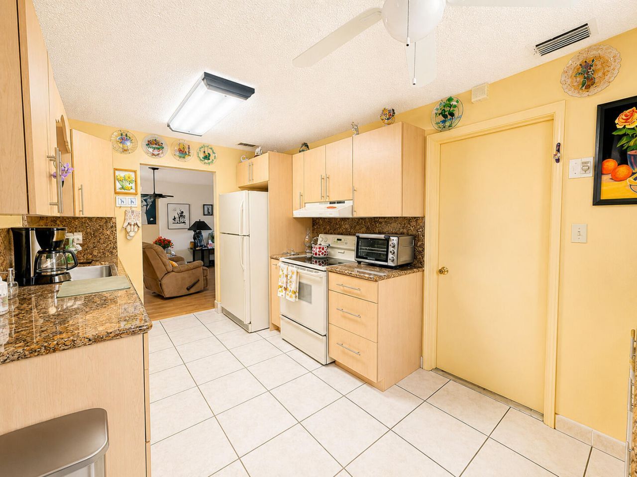 1266 NW 82nd Avenue, Plantation, FL 33322 Photo