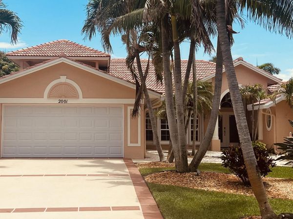 2001 Cypress Avenue, Fort Pierce, FL 34949