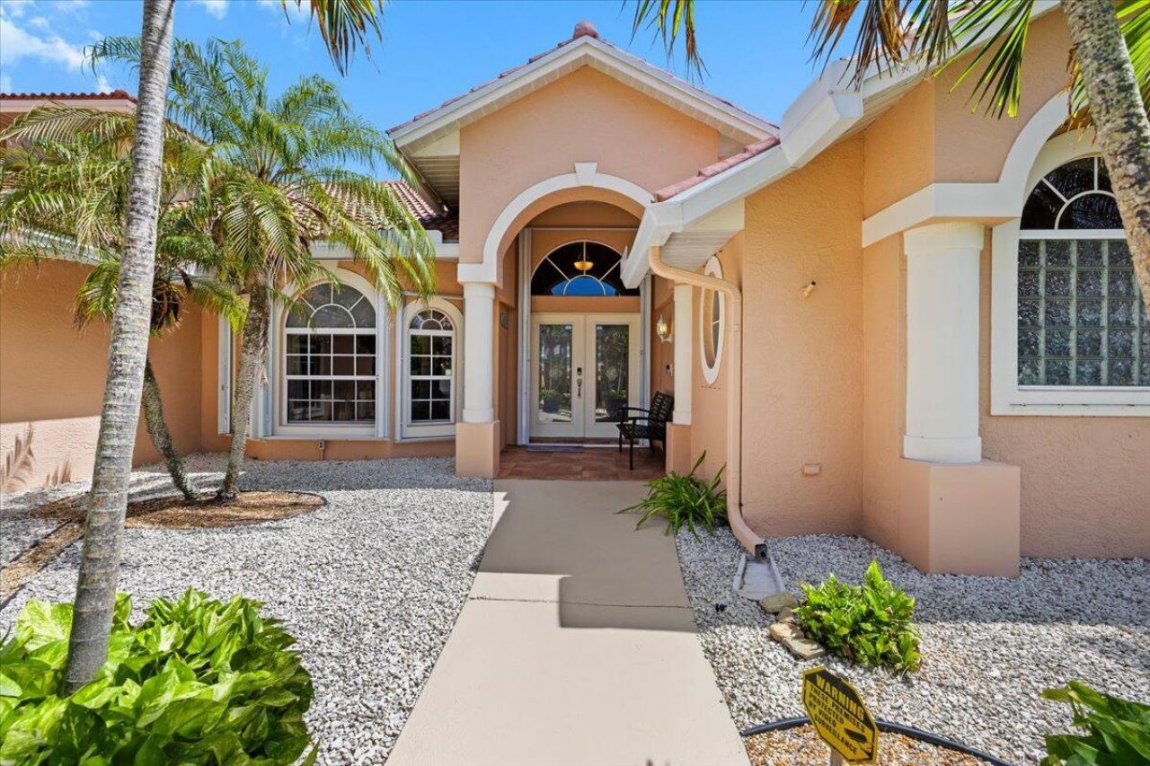 2001 Cypress Avenue, Fort Pierce, FL 34949 Photo