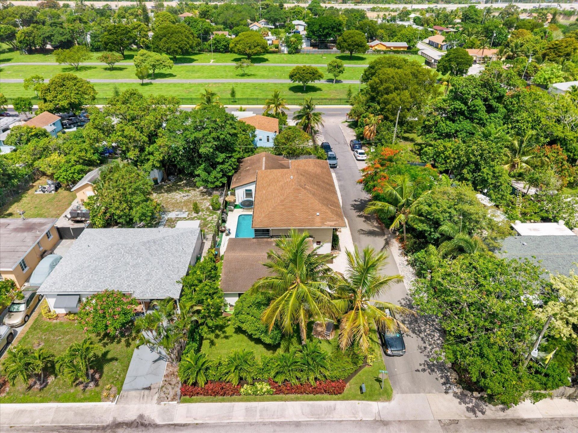 801 S B Street, Lake Worth Beach, FL 33460 Photo