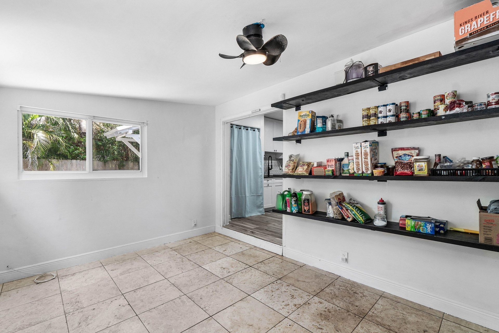 512 36th Street, West Palm Beach, FL 33407 Photo