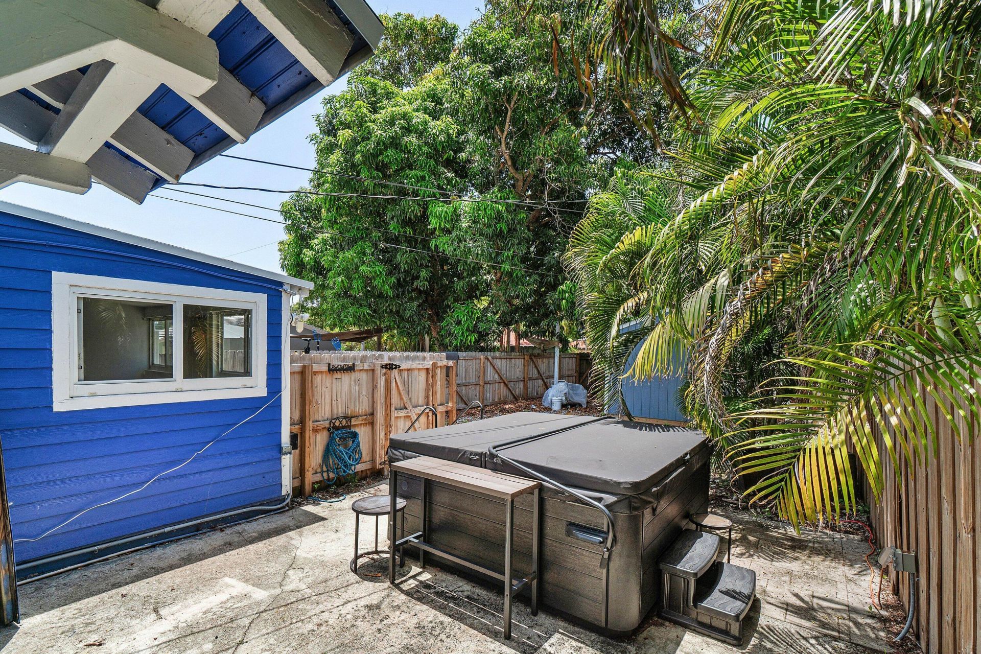 512 36th Street, West Palm Beach, FL 33407 Photo