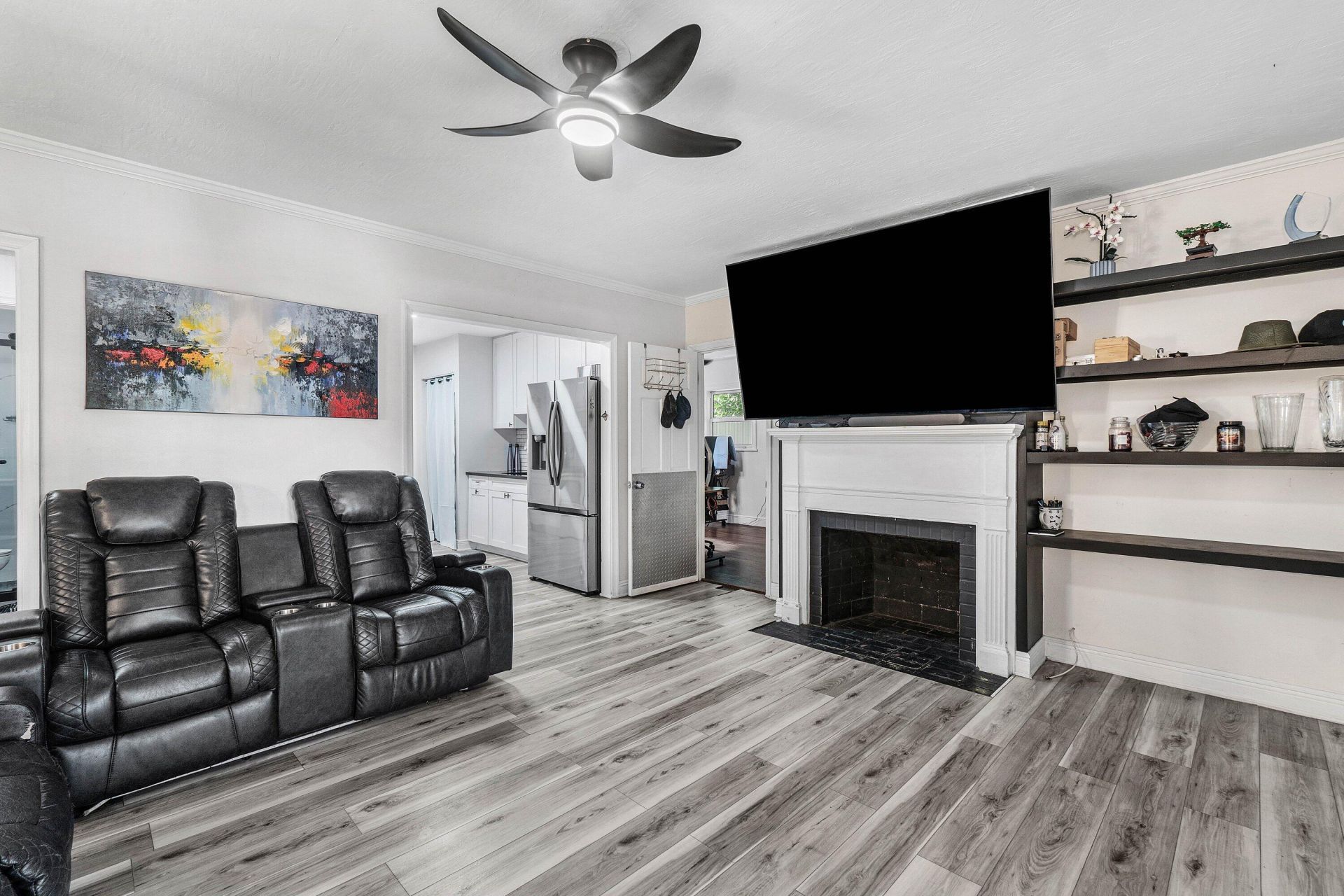 512 36th Street, West Palm Beach, FL 33407 Photo