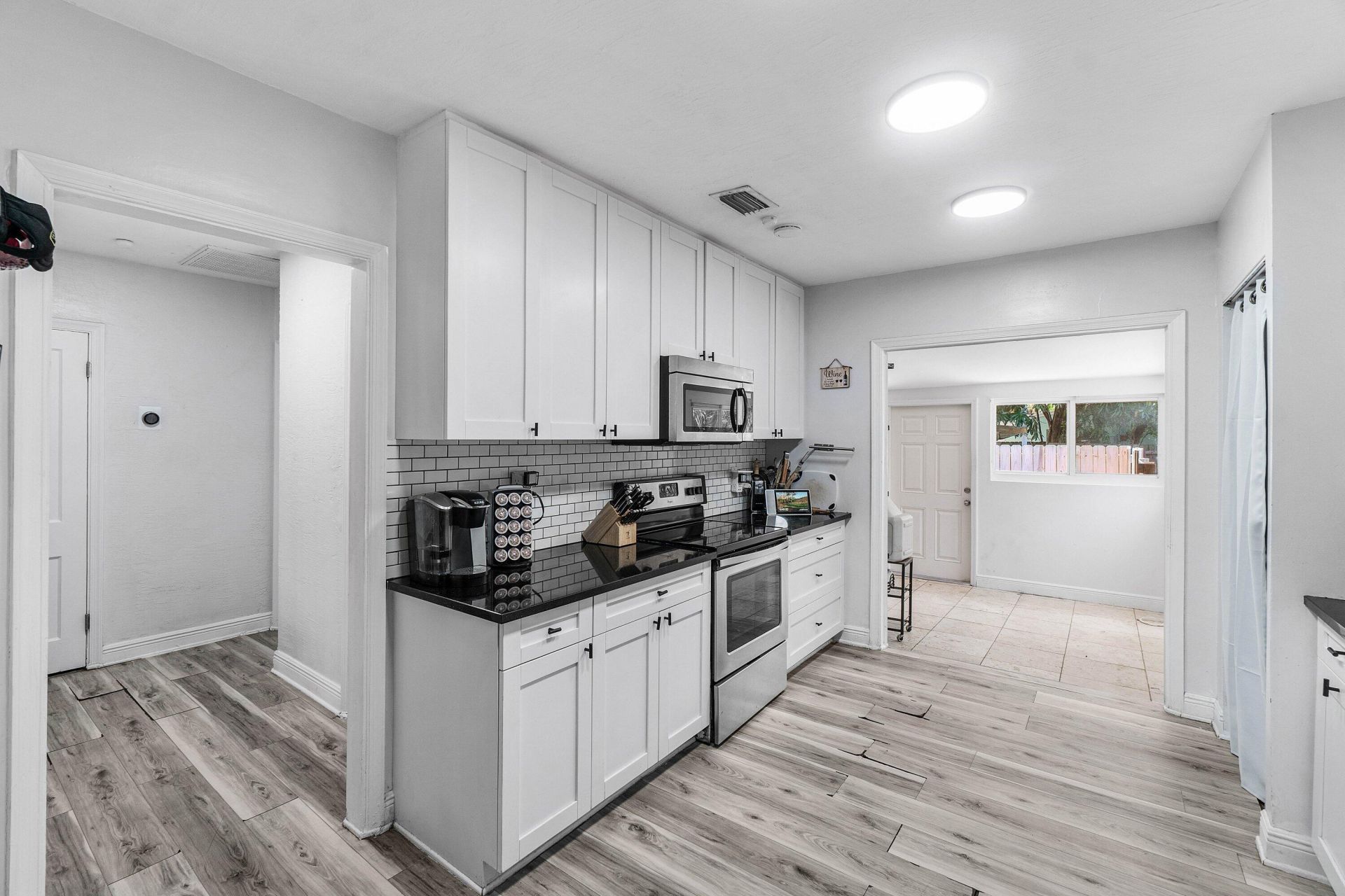 512 36th Street, West Palm Beach, FL 33407 Photo