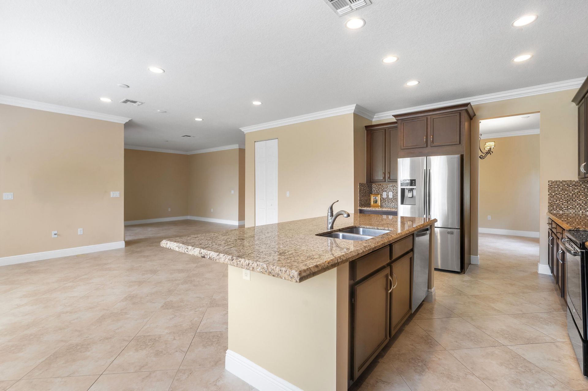 2417 Bellarosa Circle, Royal Palm Beach, FL 33411 Photo