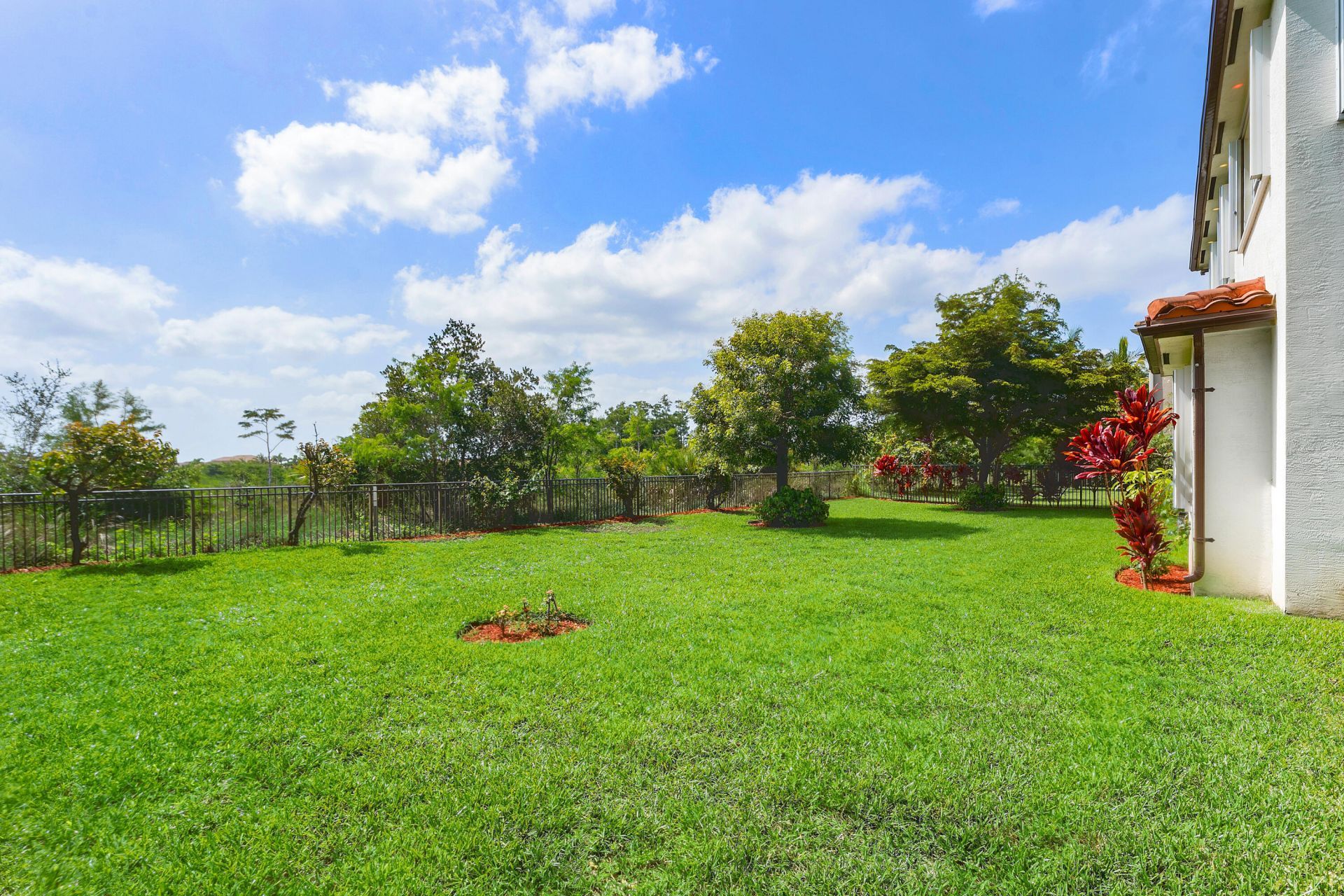 2417 Bellarosa Circle, Royal Palm Beach, FL 33411 Photo