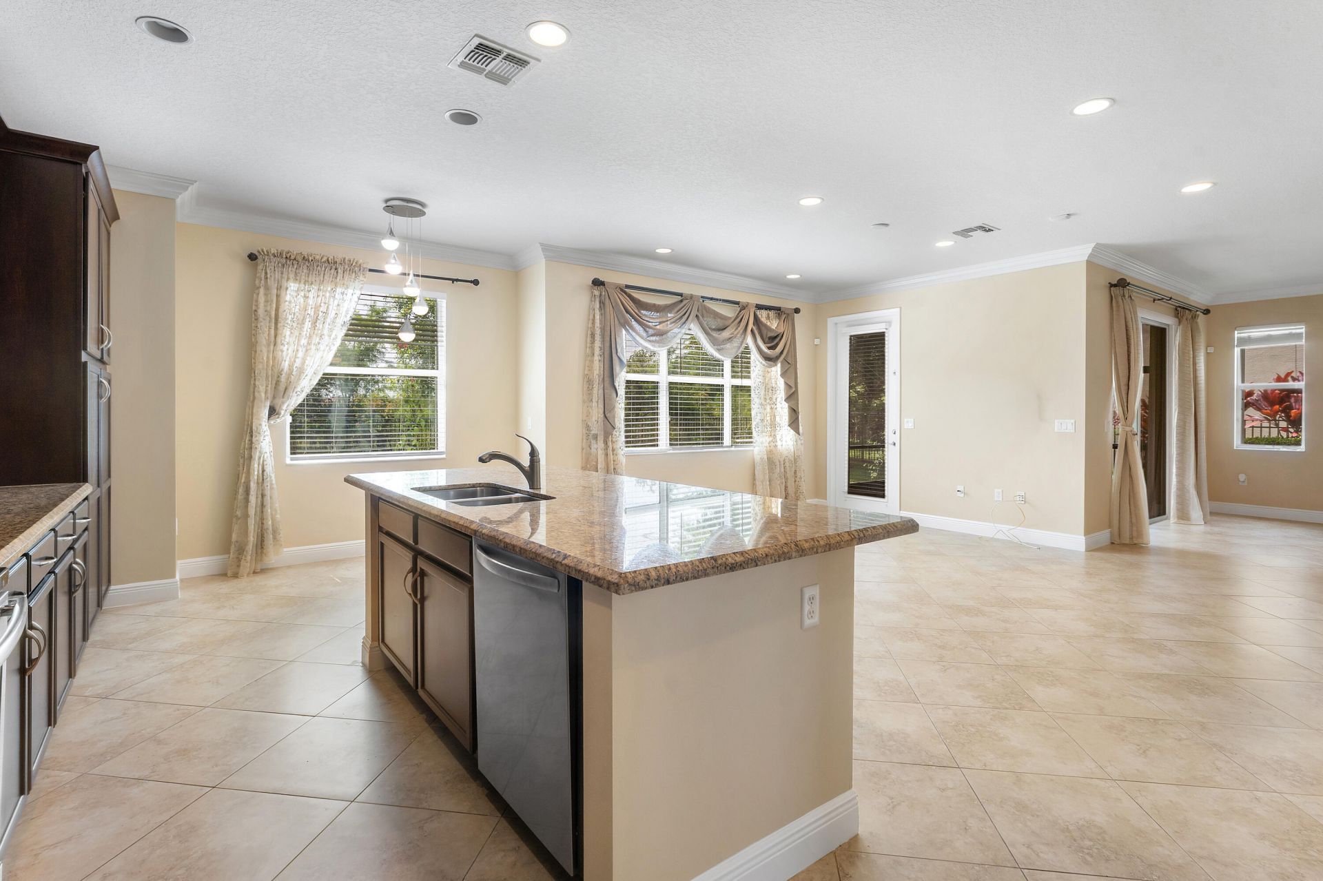 2417 Bellarosa Circle, Royal Palm Beach, FL 33411 Photo