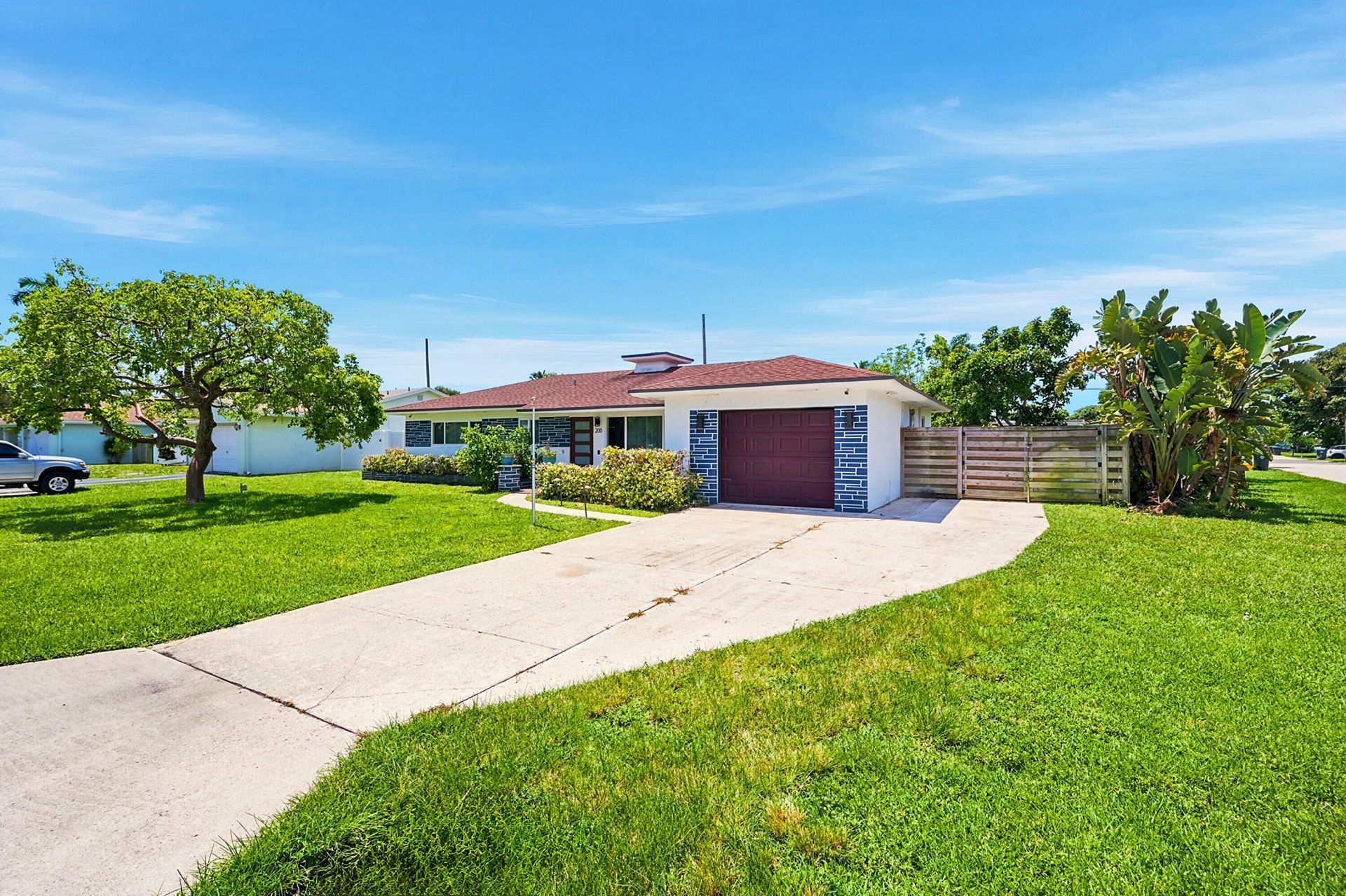 200 NE 28th Terrace, Boca Raton, FL 33431 Photo