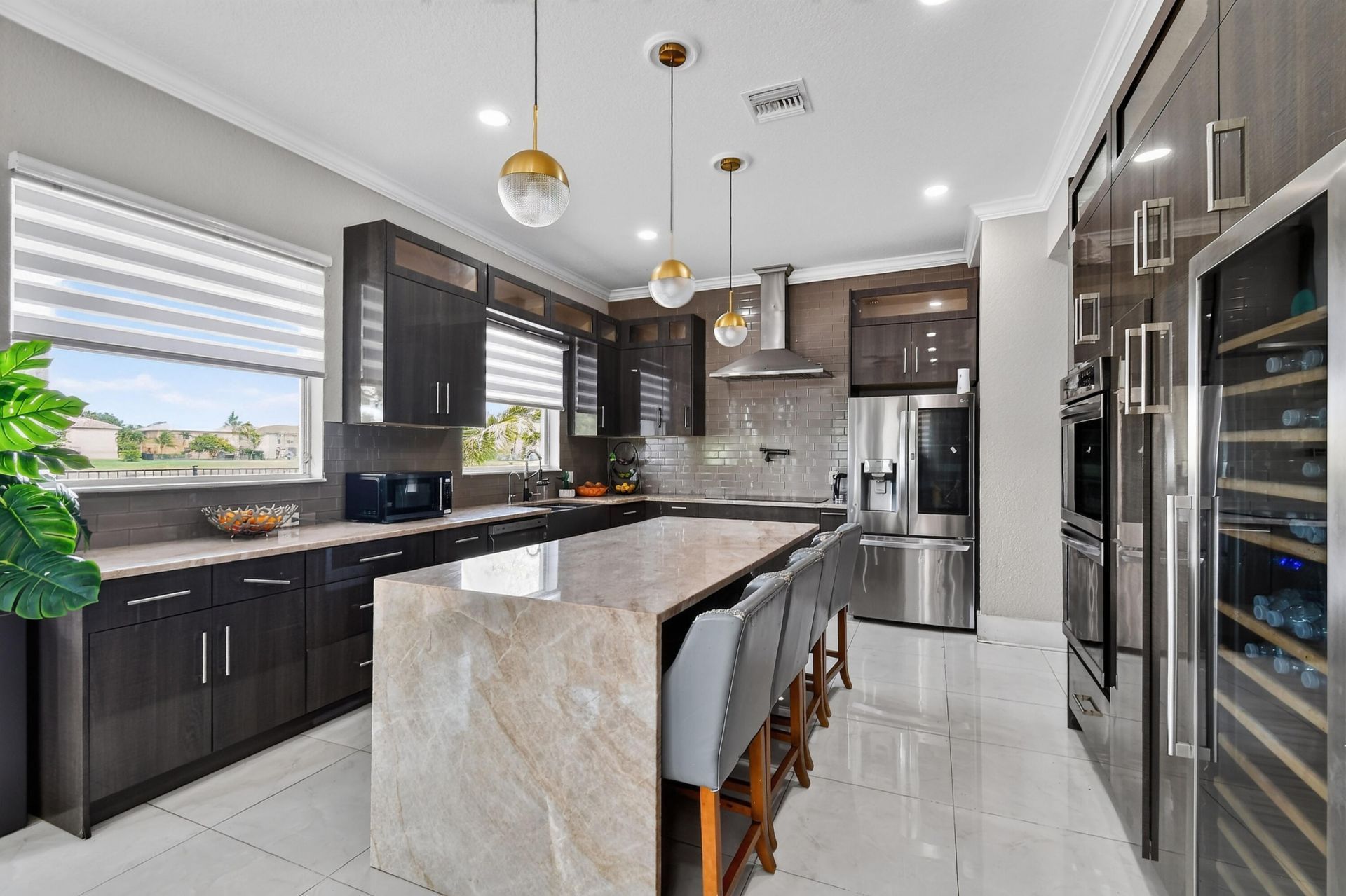 700 Cresta Circle, West Palm Beach, FL 33413 Photo