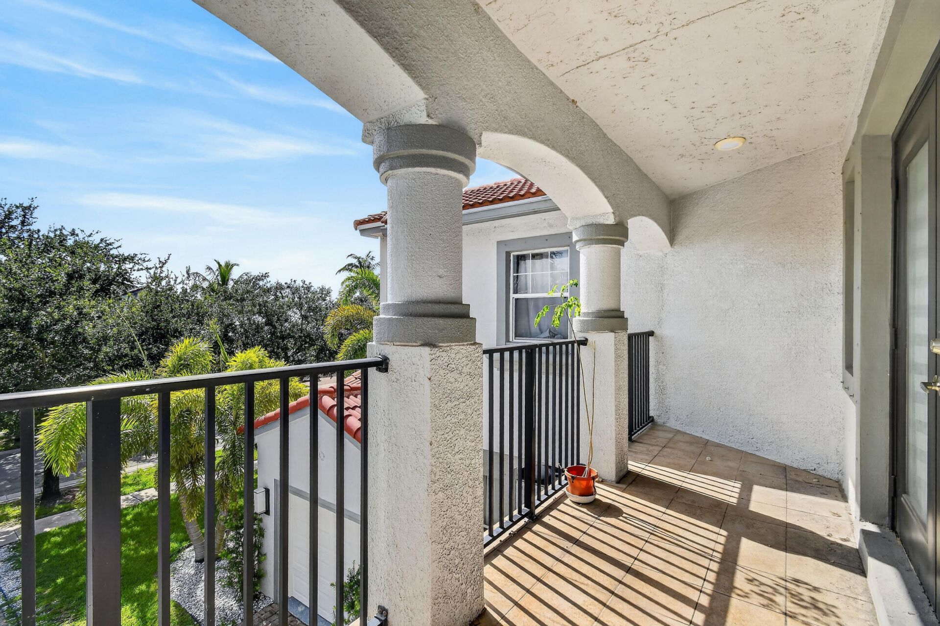 700 Cresta Circle, West Palm Beach, FL 33413 Photo
