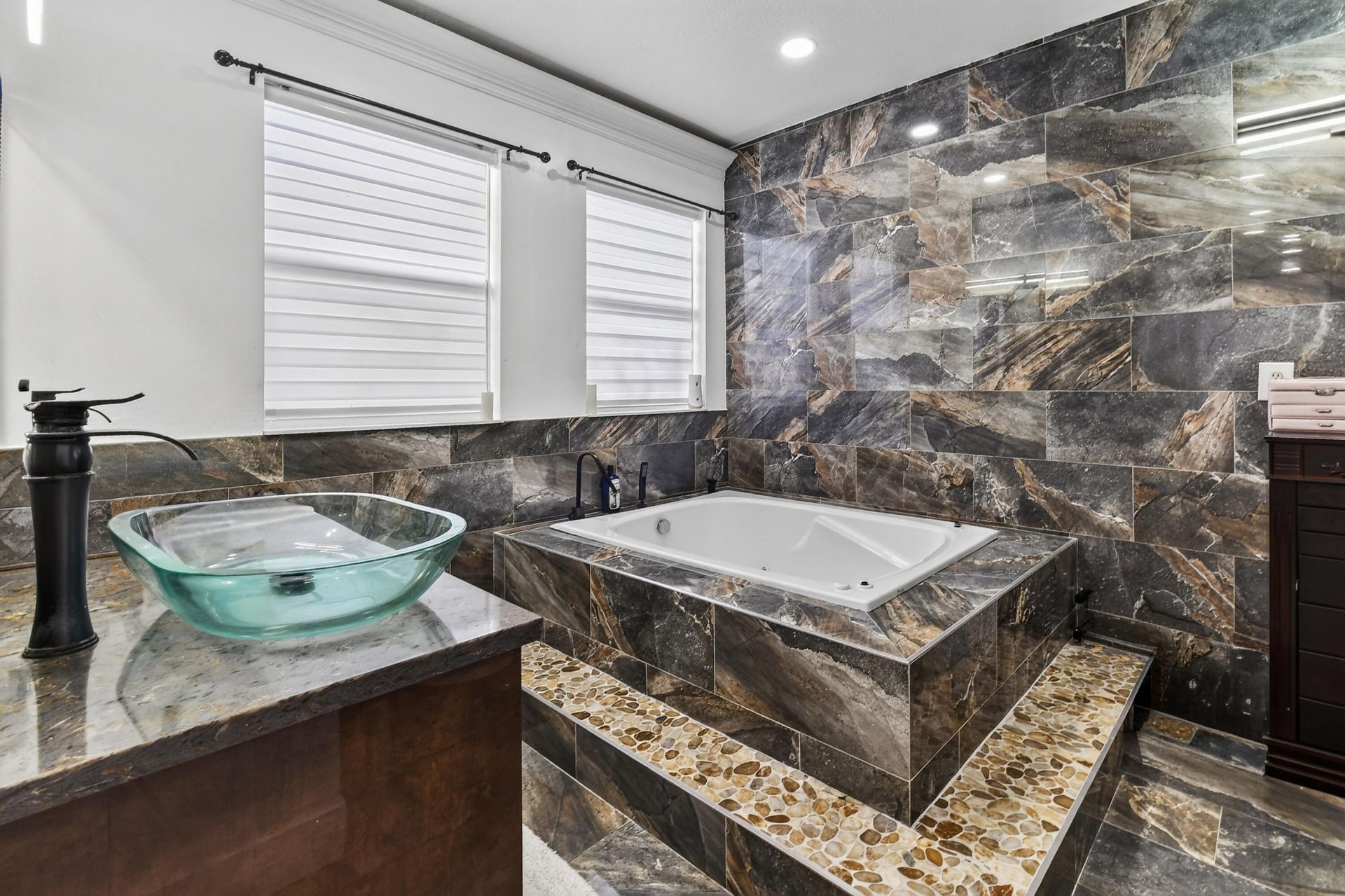 700 Cresta Circle, West Palm Beach, FL 33413 Photo