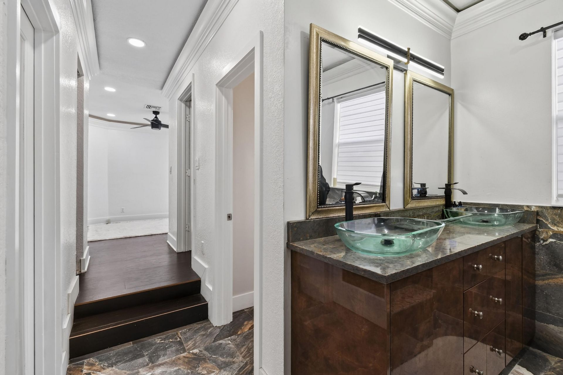 700 Cresta Circle, West Palm Beach, FL 33413 Photo