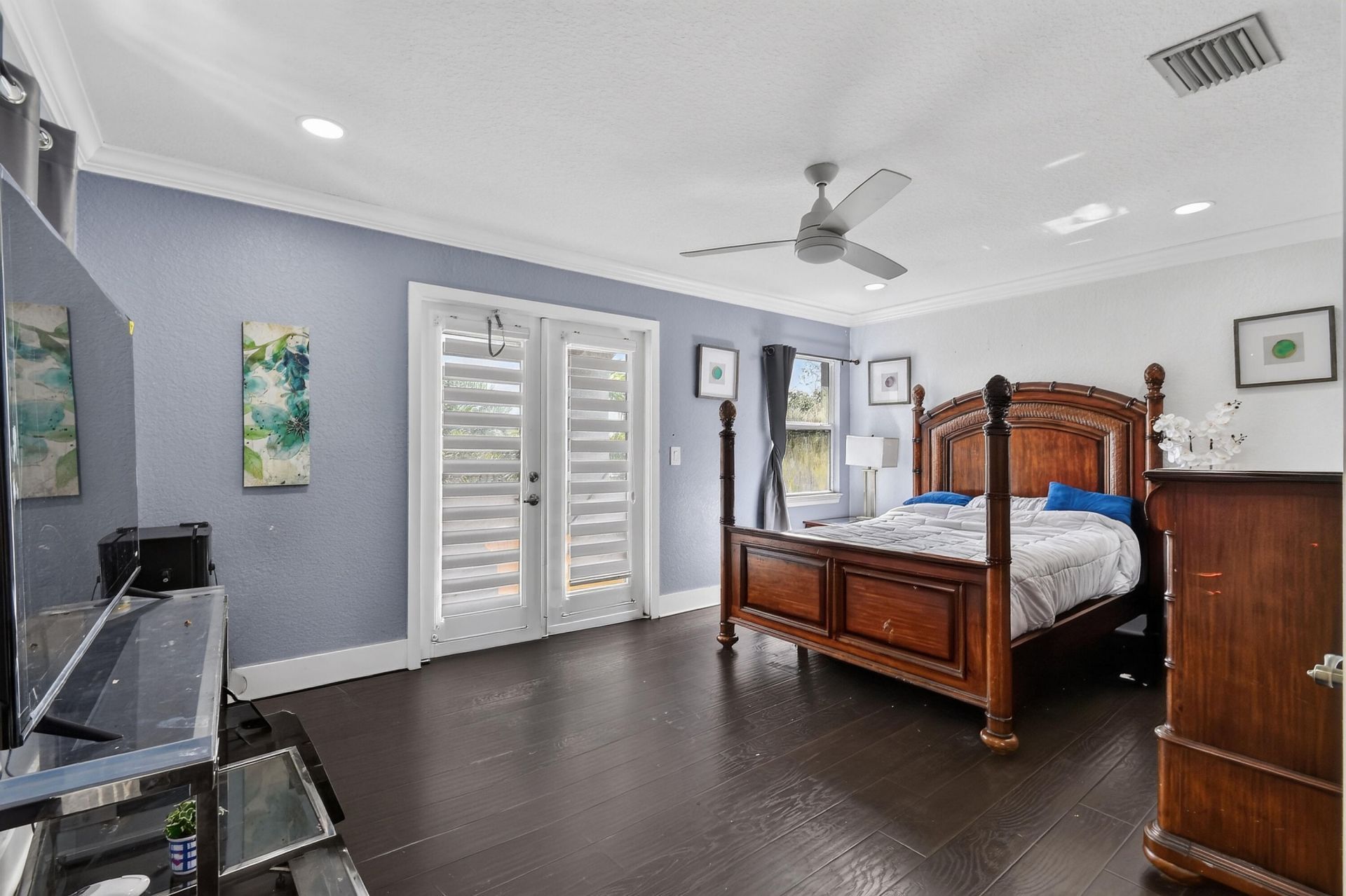 700 Cresta Circle, West Palm Beach, FL 33413 Photo