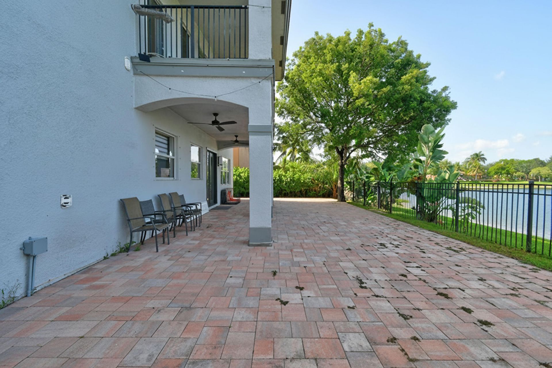 700 Cresta Circle, West Palm Beach, FL 33413 Photo