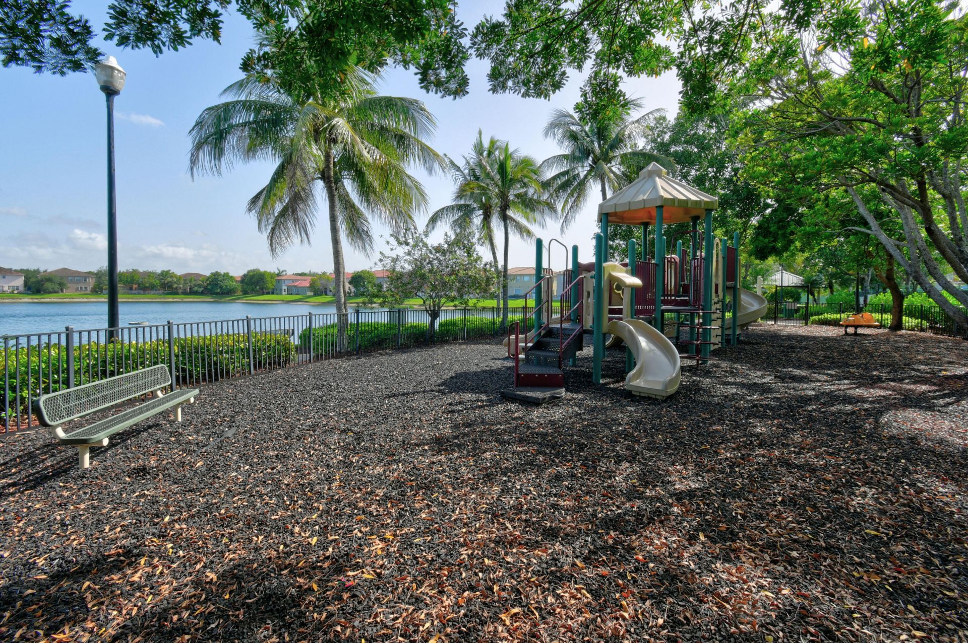 700 Cresta Circle, West Palm Beach, FL 33413 Photo
