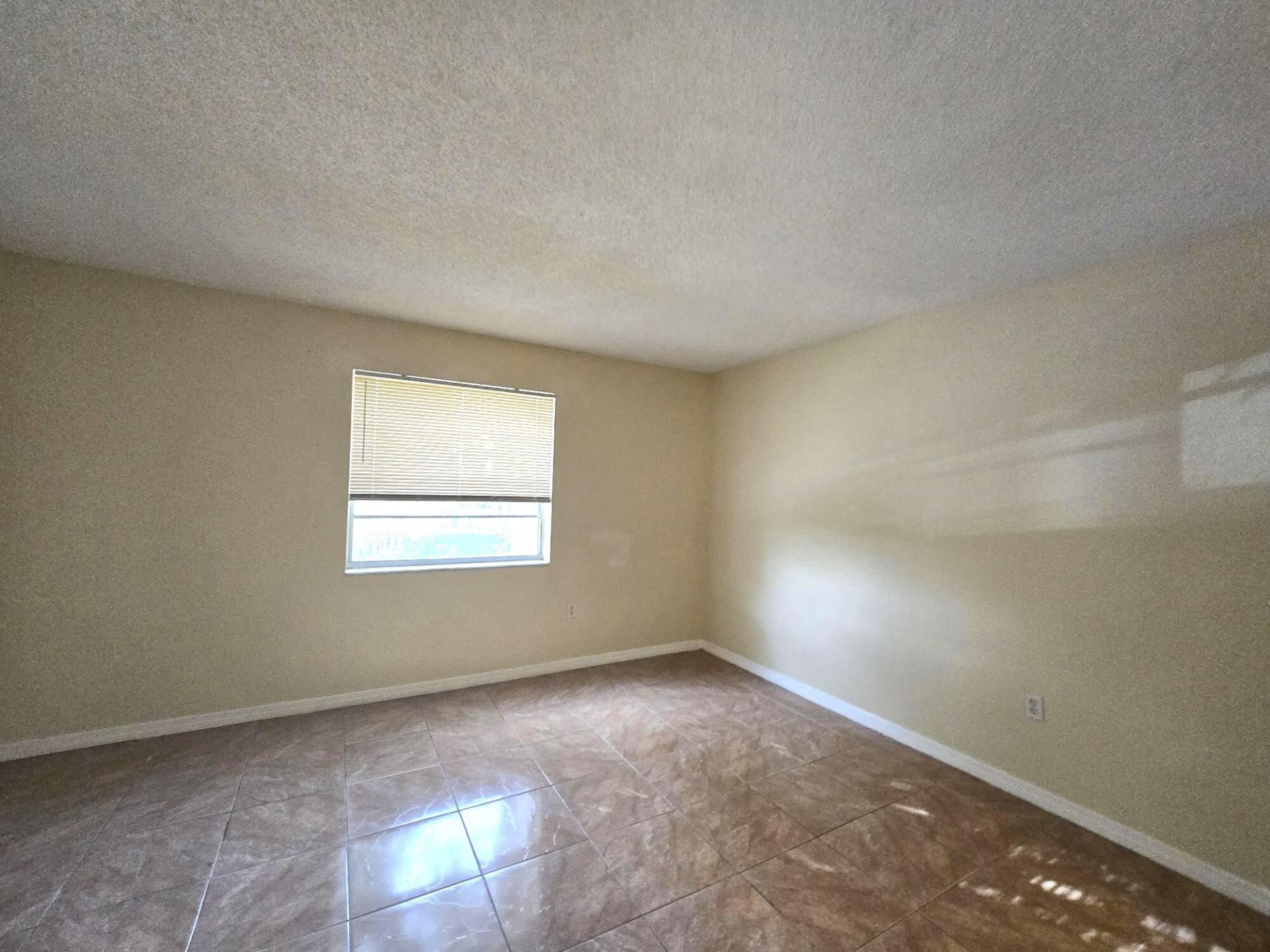 411 Executive Center Drive, Unit 210, West Palm Beach, FL 33401 Photo