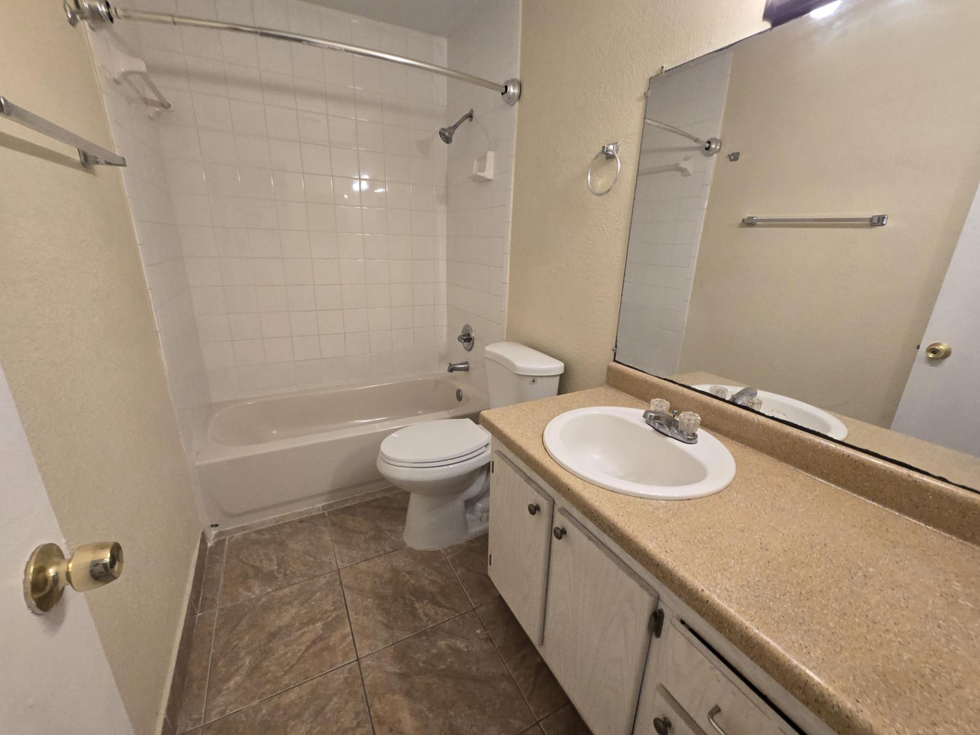 411 Executive Center Drive, Unit 210, West Palm Beach, FL 33401 Photo