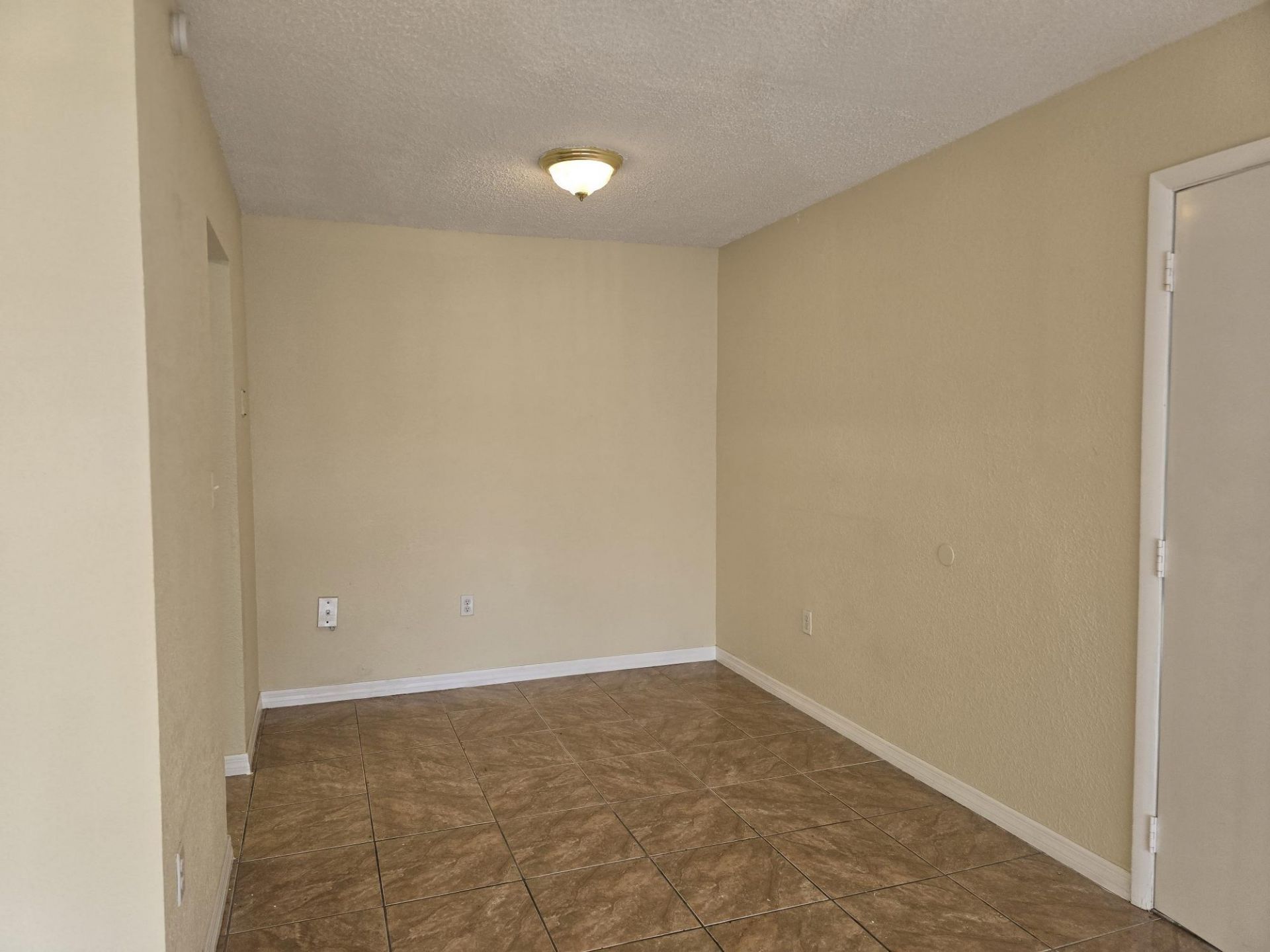411 Executive Center Drive, Unit 210, West Palm Beach, FL 33401 Photo