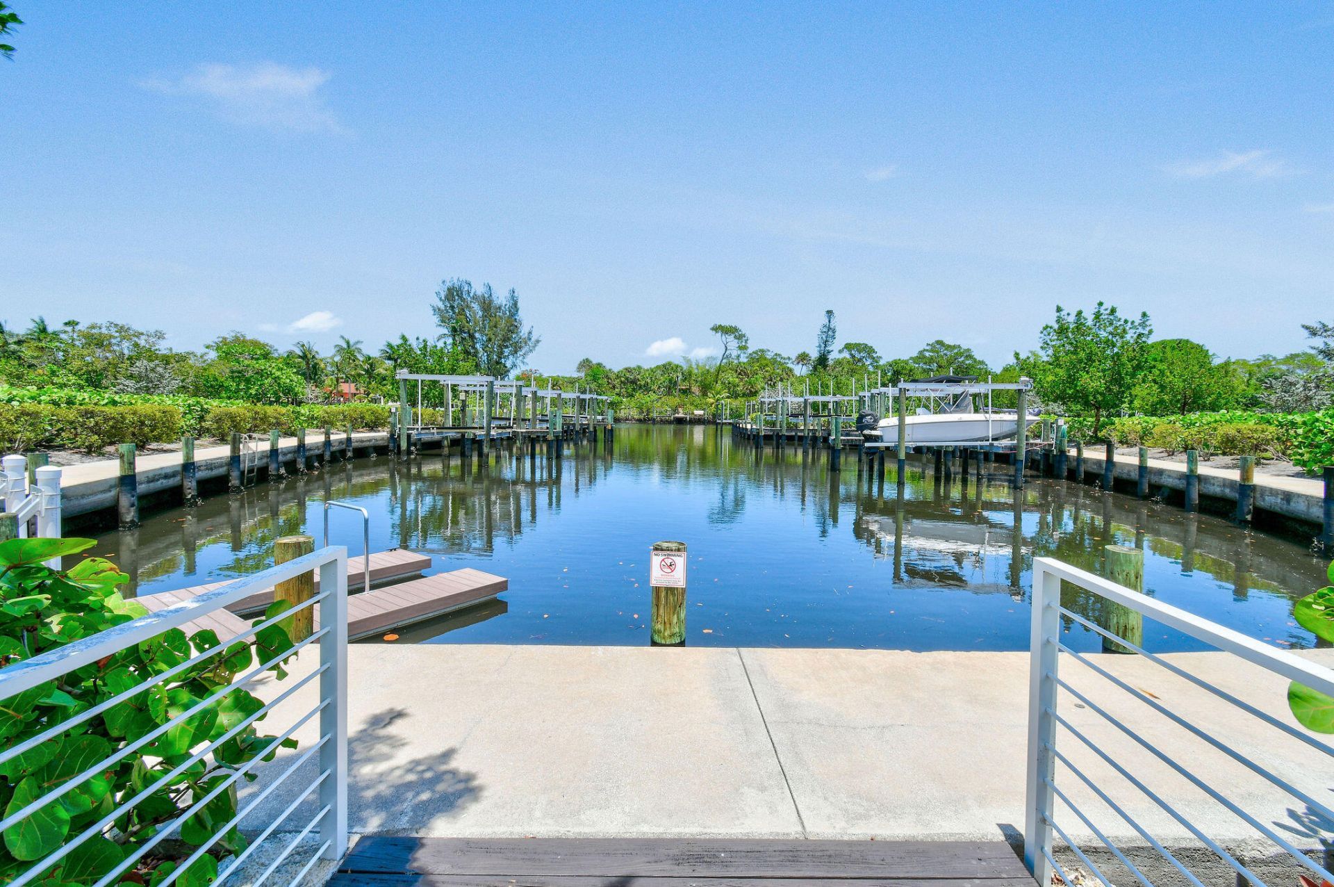 4707 SE Manatee Way, Stuart, FL 34997 Photo