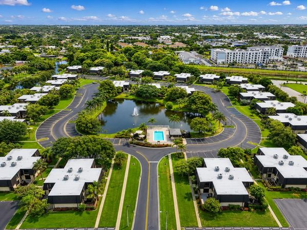 2333 Waterside Drive, Lake Worth, FL 33461