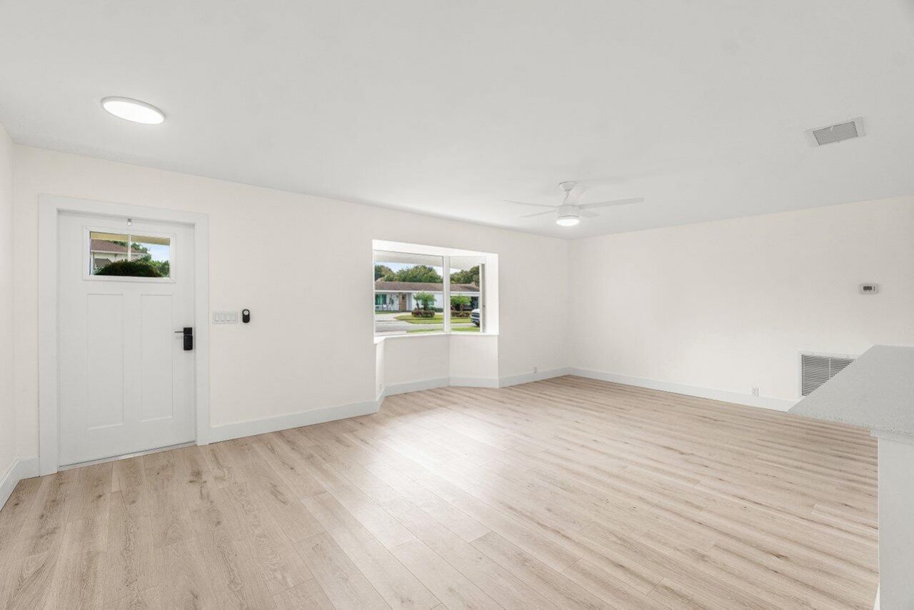 2433 Palm Road, West Palm Beach, FL 33406 Photo