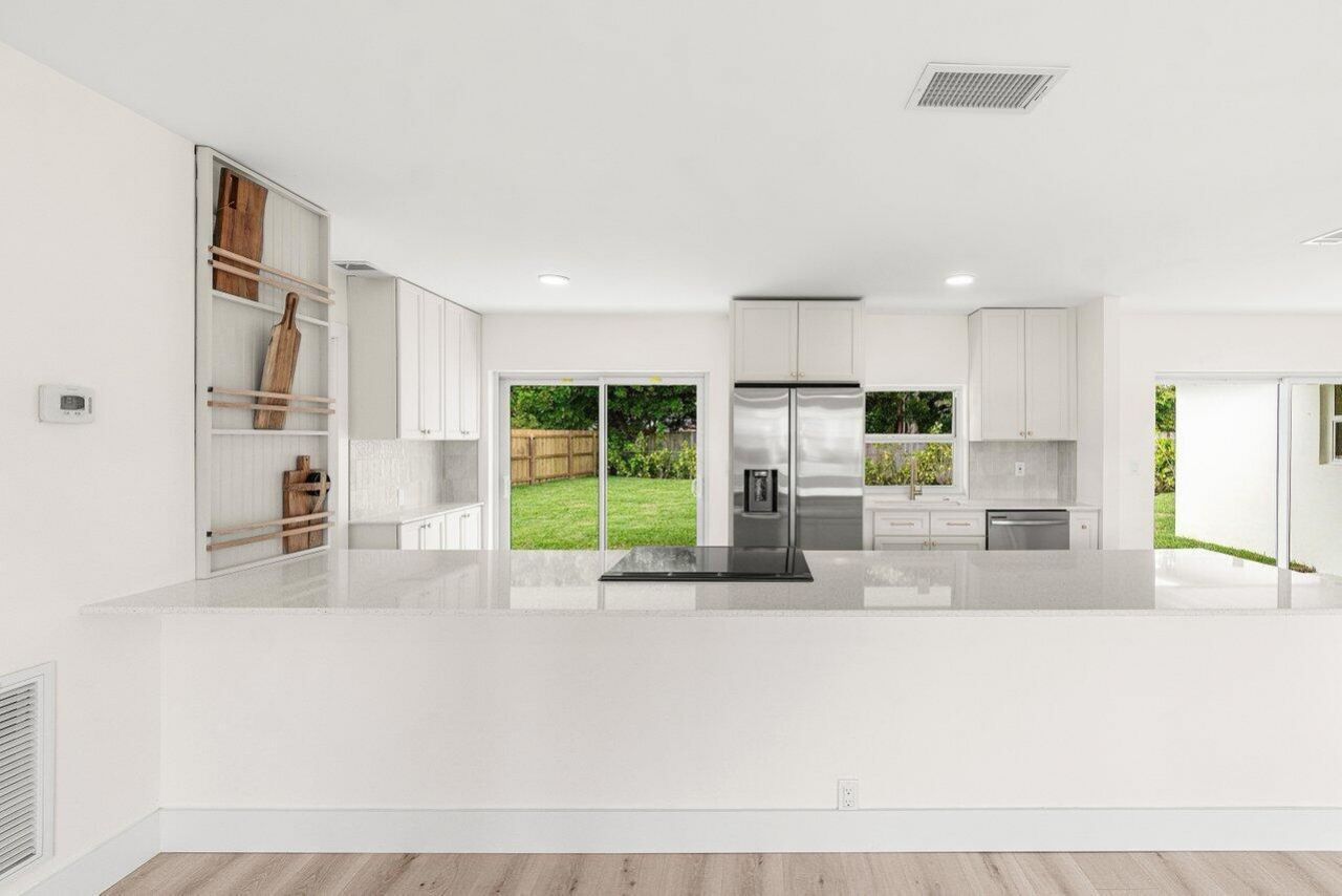 2433 Palm Road, West Palm Beach, FL 33406 Photo