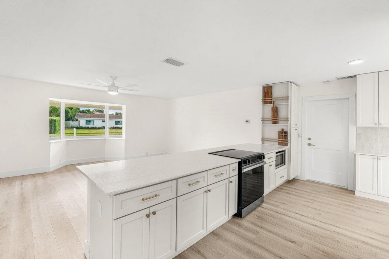 2433 Palm Road, West Palm Beach, FL 33406 Photo