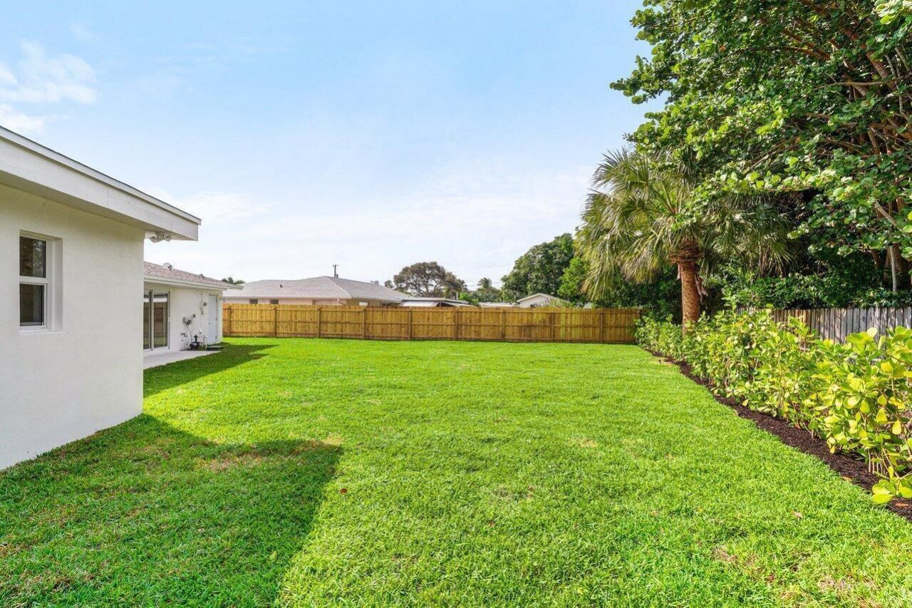 2433 Palm Road, West Palm Beach, FL 33406 Photo