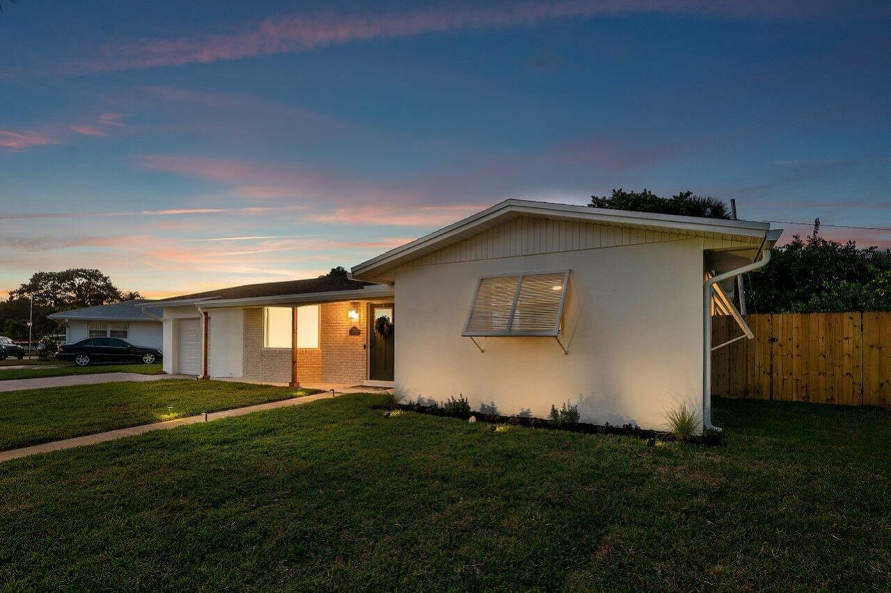 2433 Palm Road, West Palm Beach, FL 33406 Photo