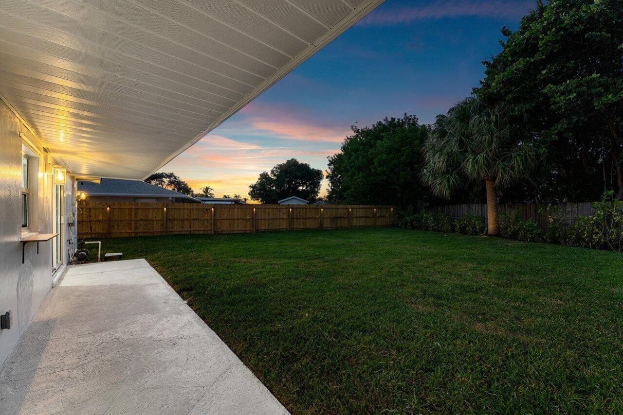 2433 Palm Road, West Palm Beach, FL 33406 Photo