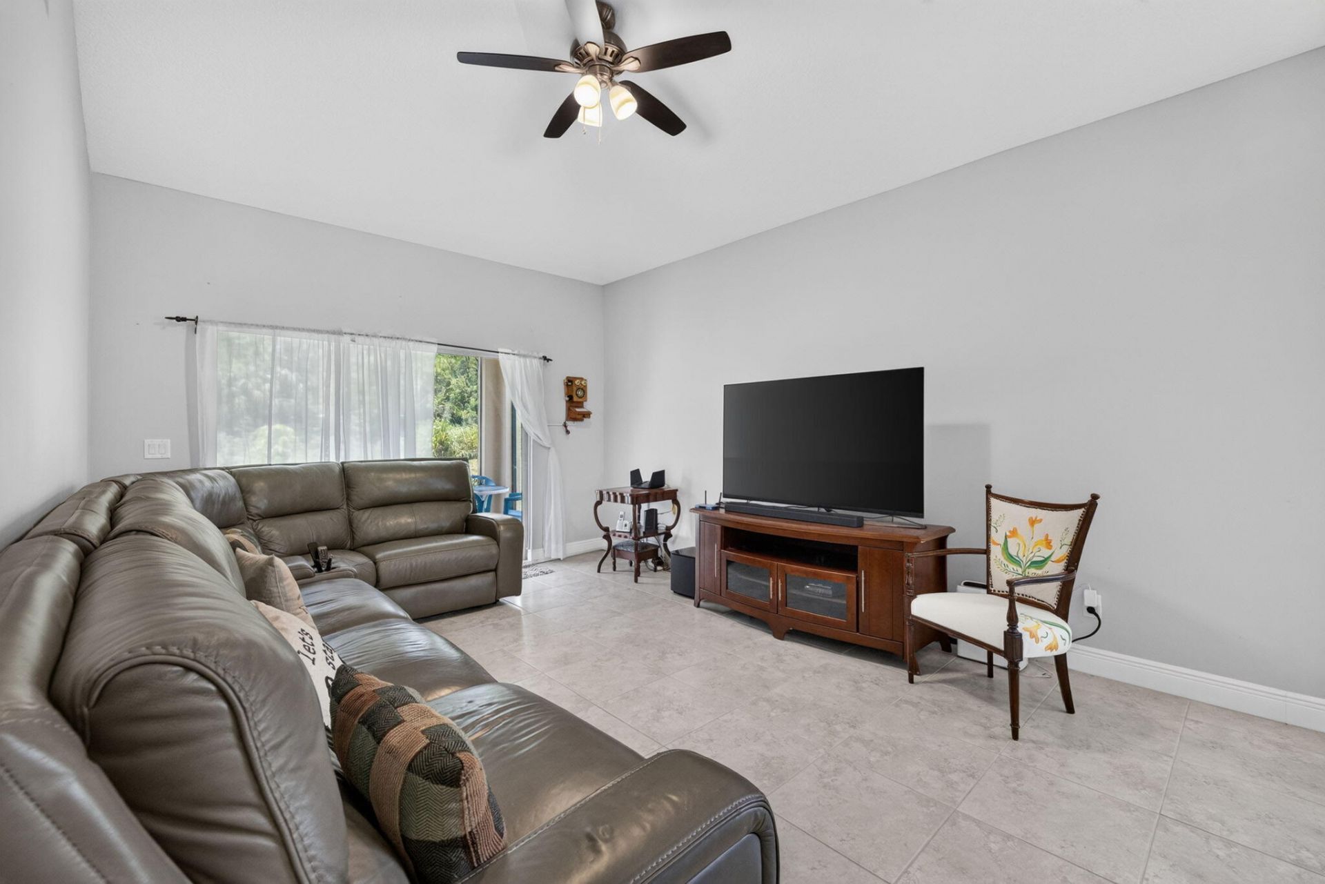 9760 Palm Breezes Drive, Fort Pierce, FL 34945 Photo