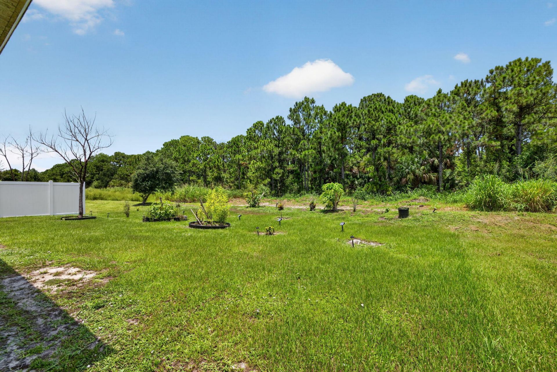 9760 Palm Breezes Drive, Fort Pierce, FL 34945 Photo