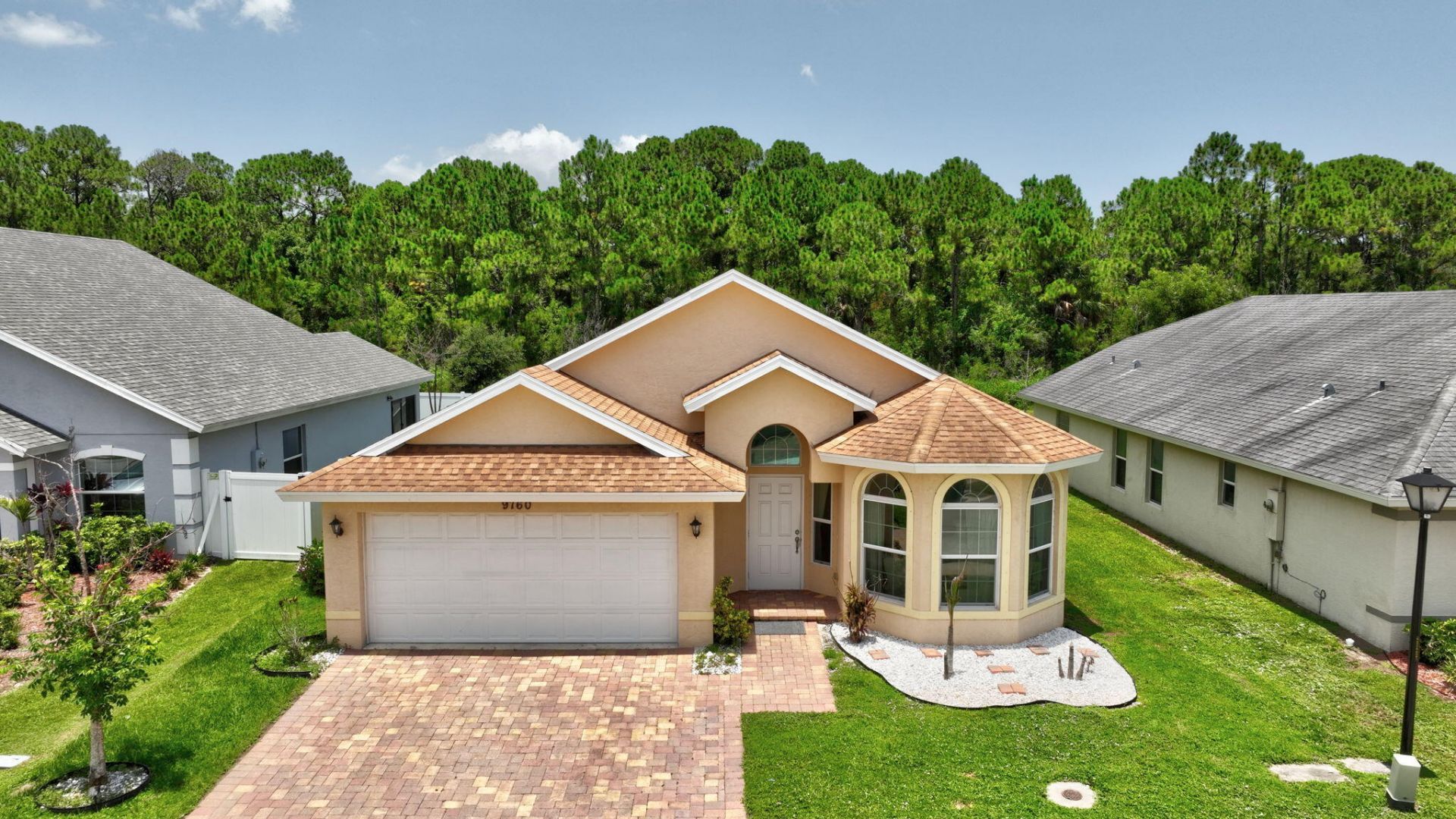9760 Palm Breezes Drive, Fort Pierce, FL 34945 Photo