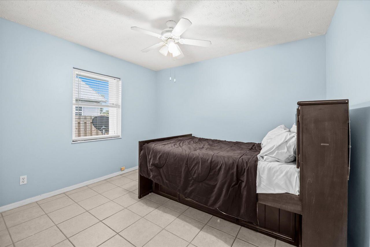2711 SE Fall Street, Port Saint Lucie, FL 34984 Photo
