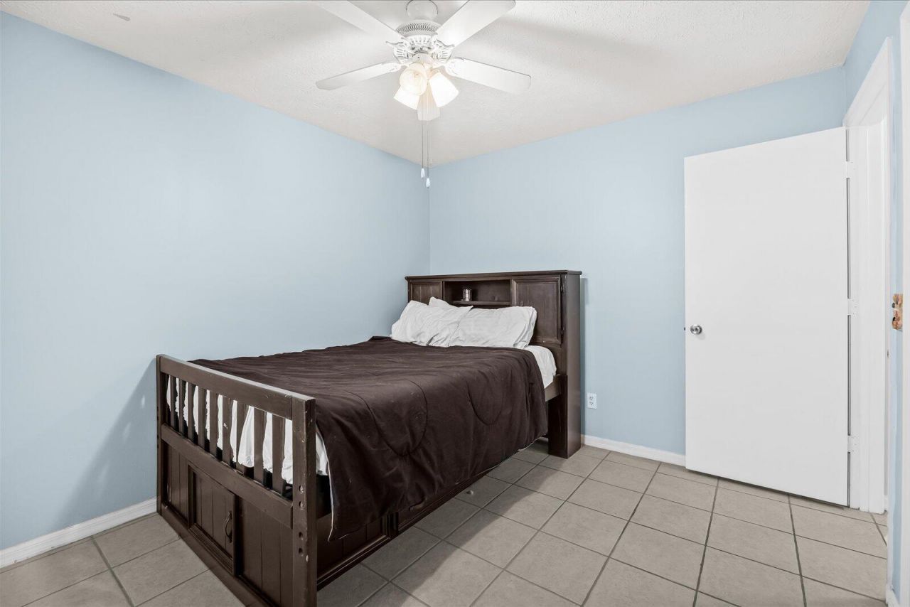 2711 SE Fall Street, Port Saint Lucie, FL 34984 Photo