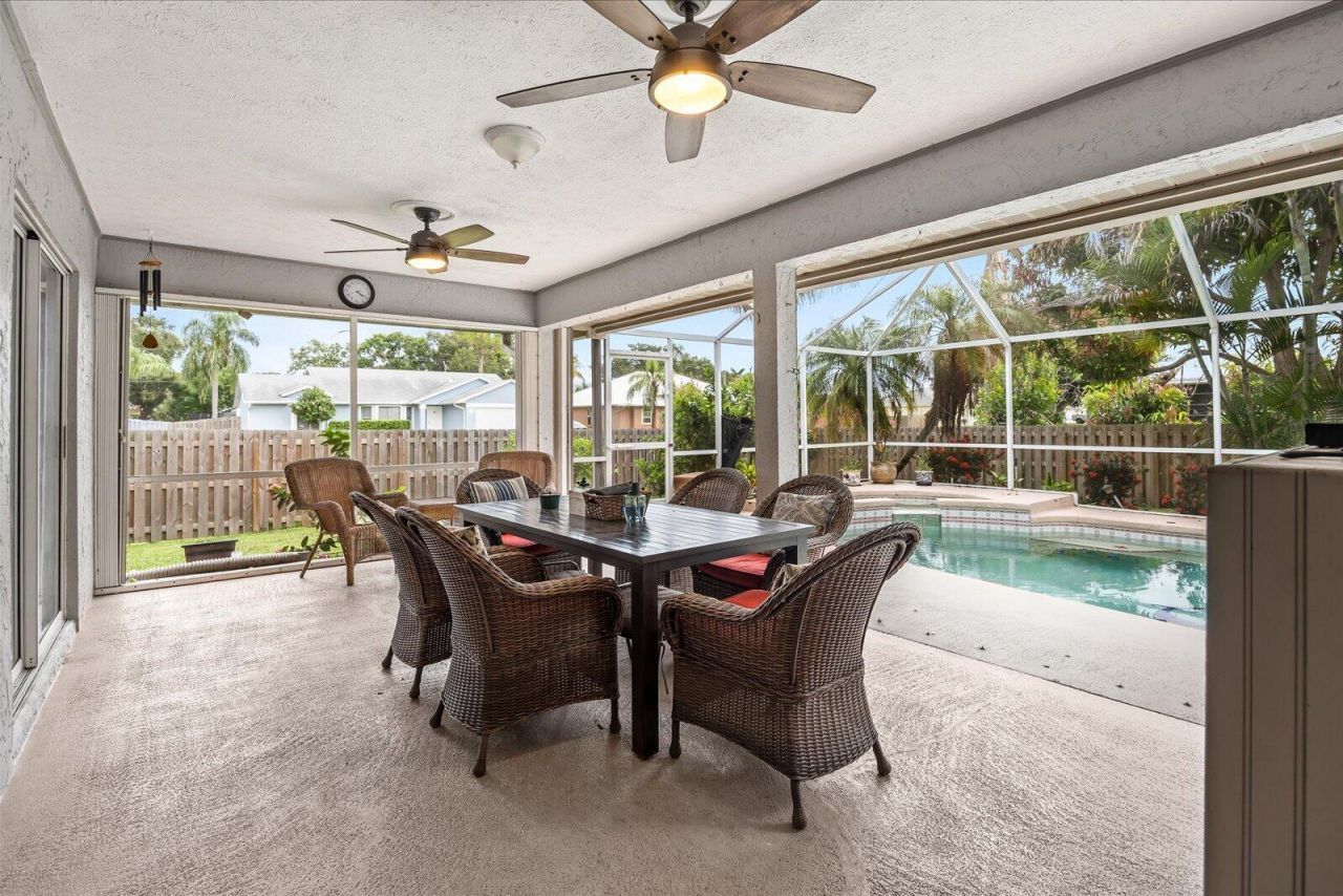 2711 SE Fall Street, Port Saint Lucie, FL 34984 Photo